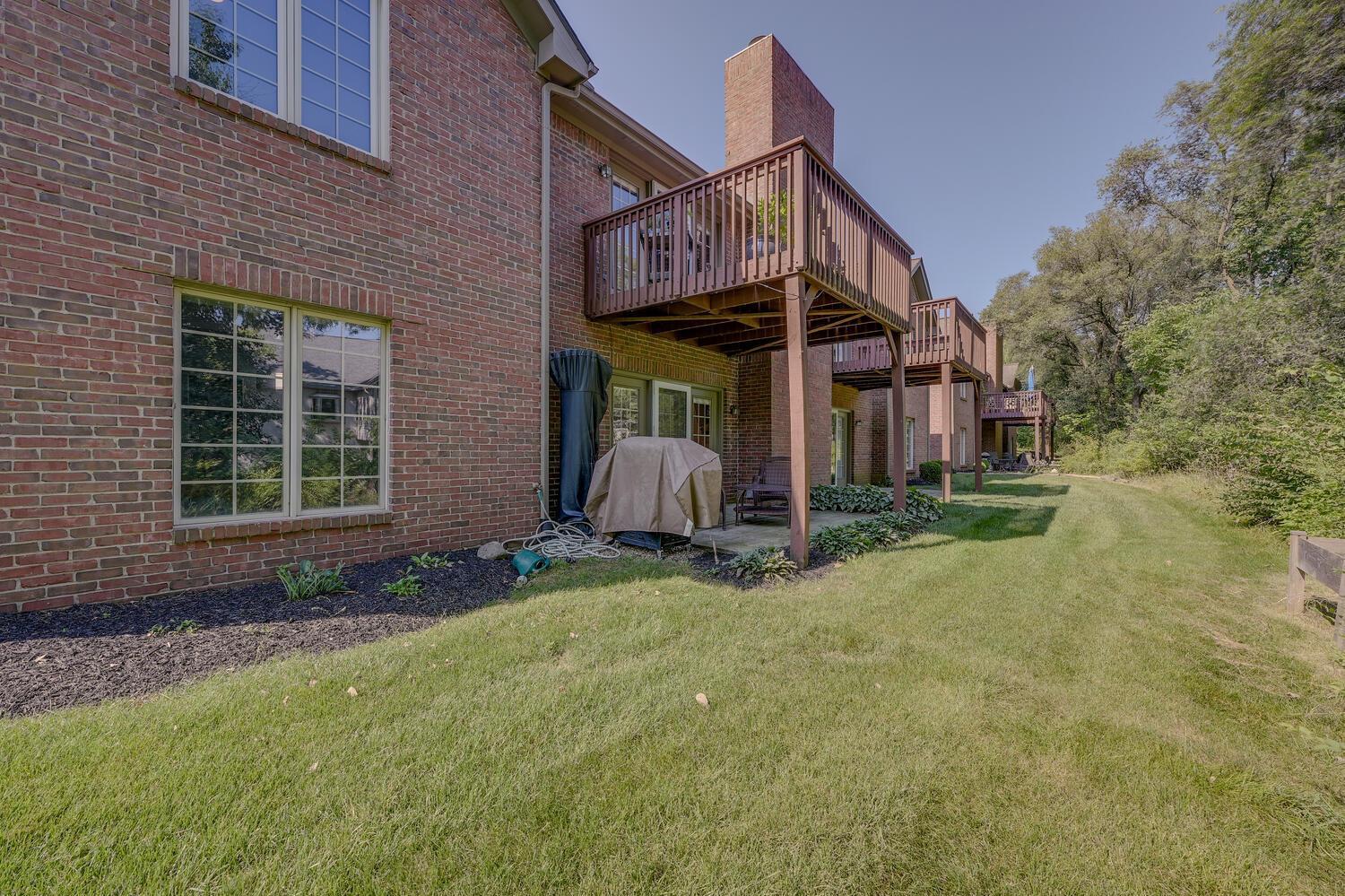 924 Village Brook Way