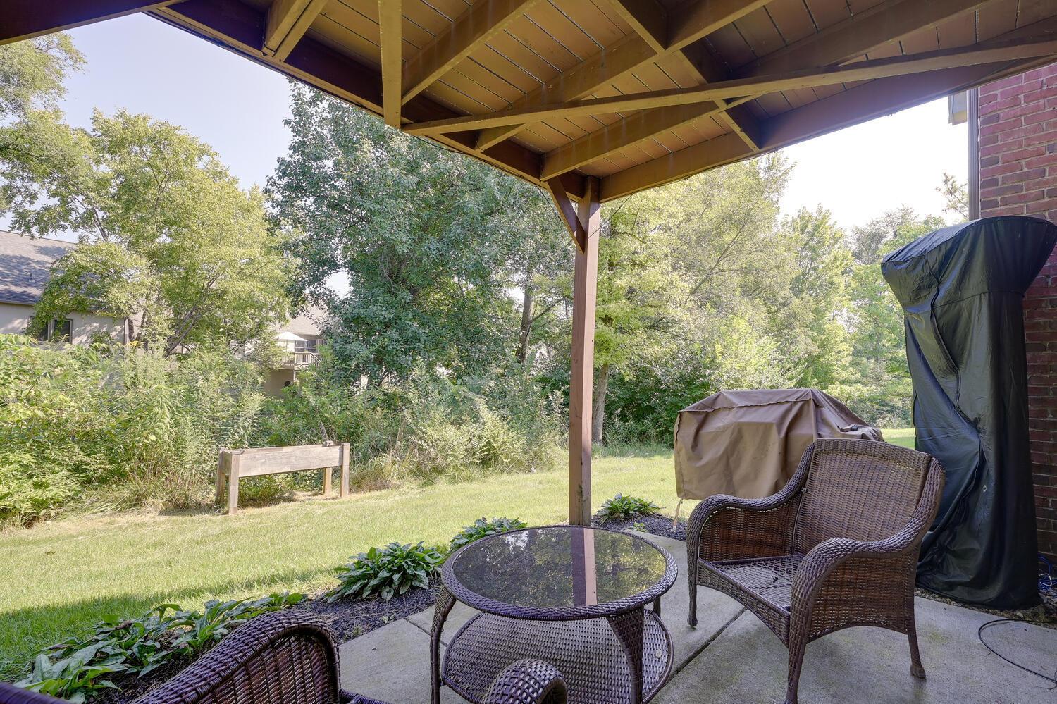 924 Village Brook Way