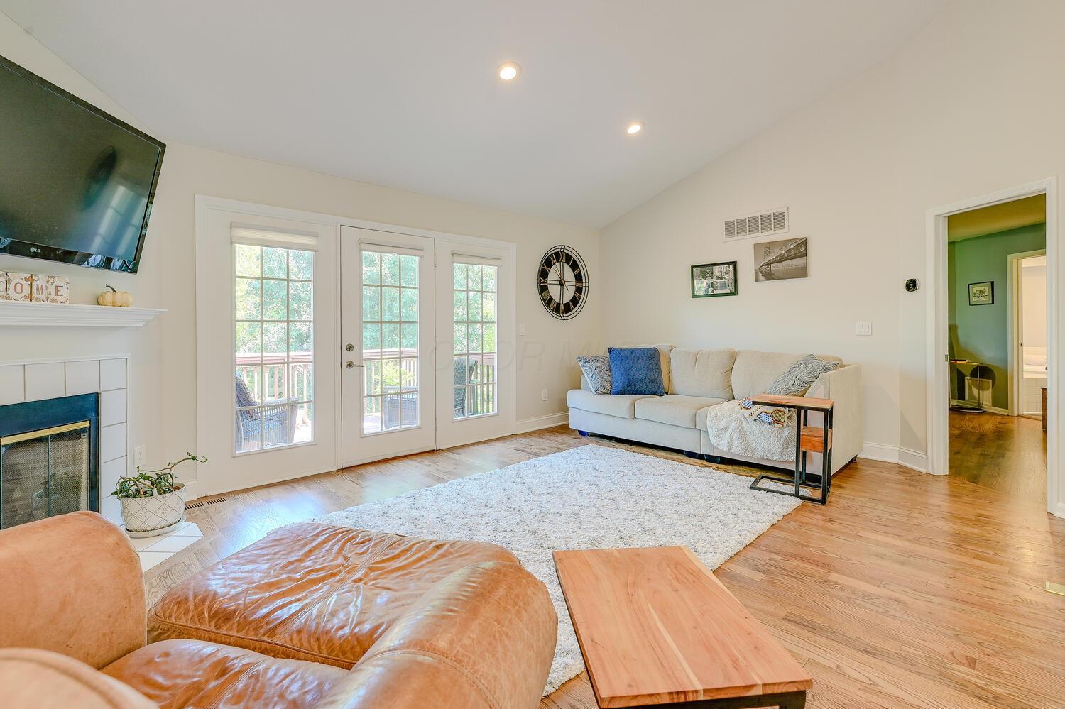 924 Village Brook Way