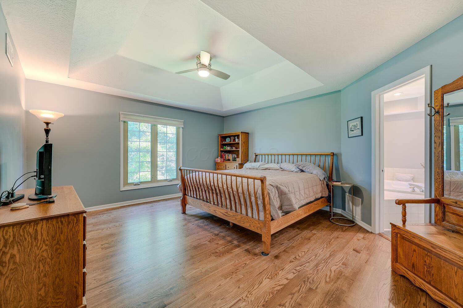 924 Village Brook Way