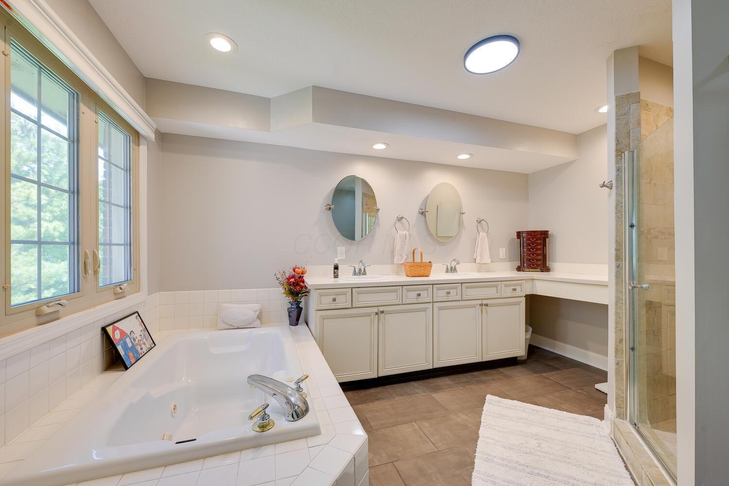 924 Village Brook Way