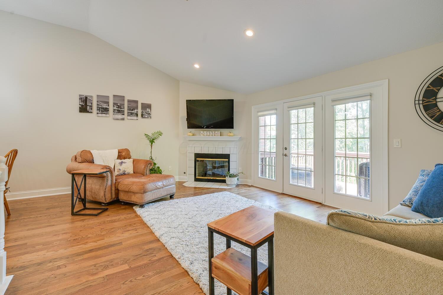 924 Village Brook Way