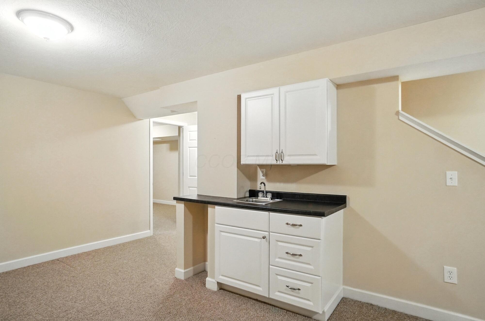 3022 Crabapple Place, 4