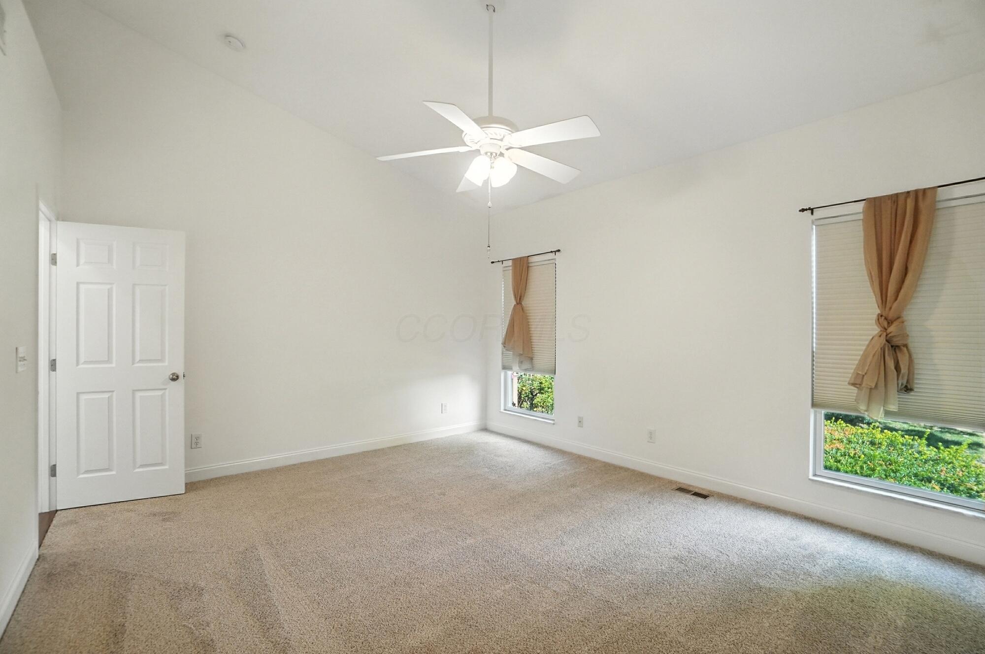 3022 Crabapple Place, 4