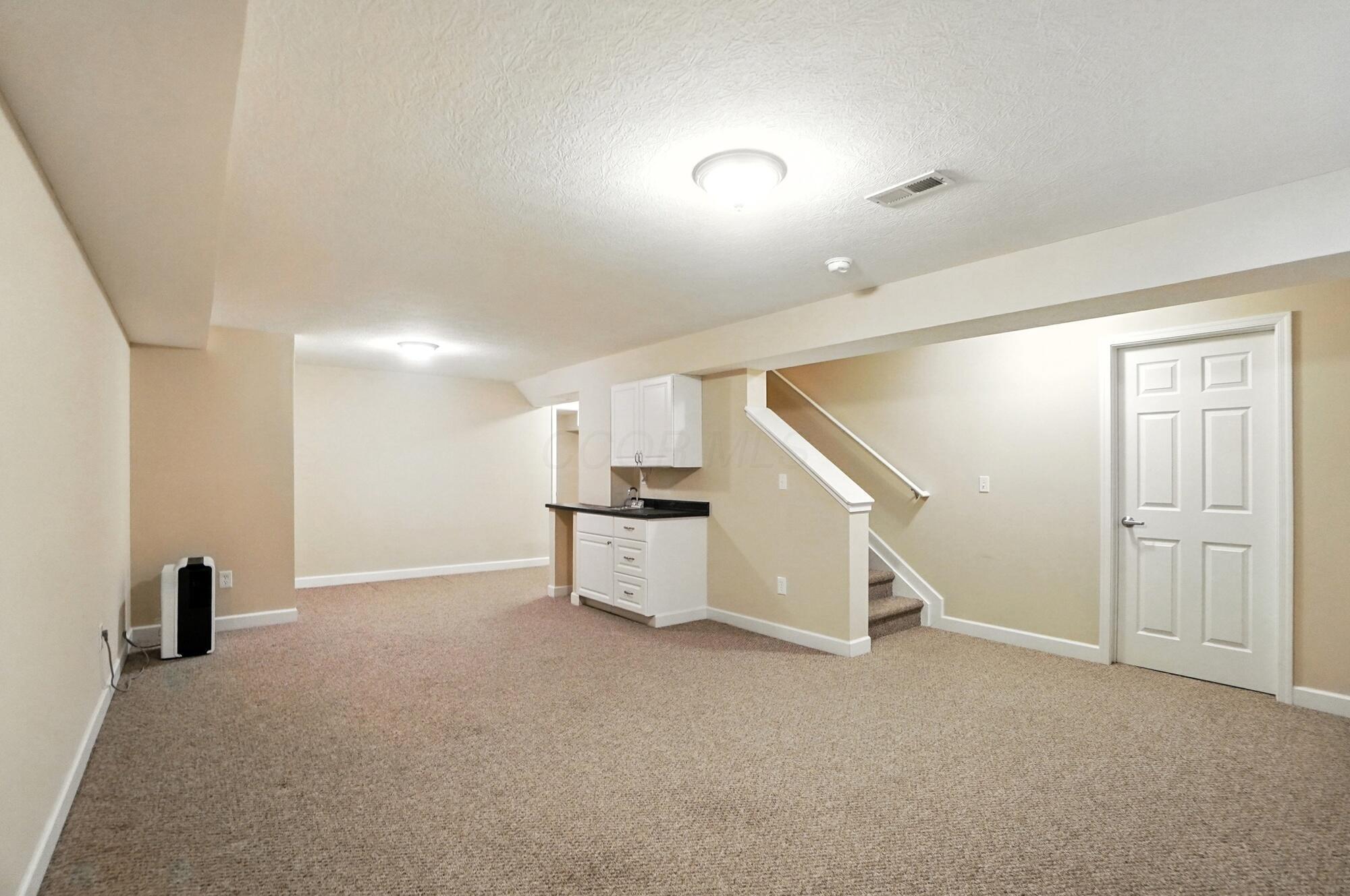 3022 Crabapple Place, 4
