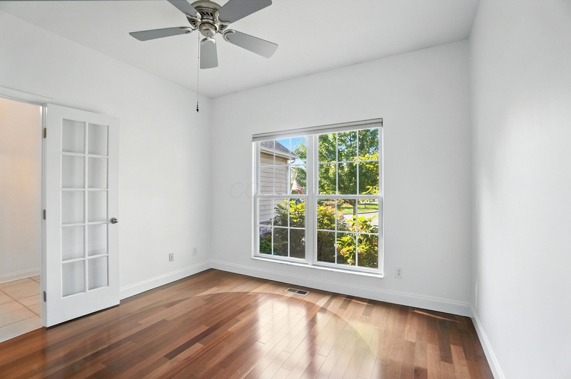 3022 Crabapple Place, 4