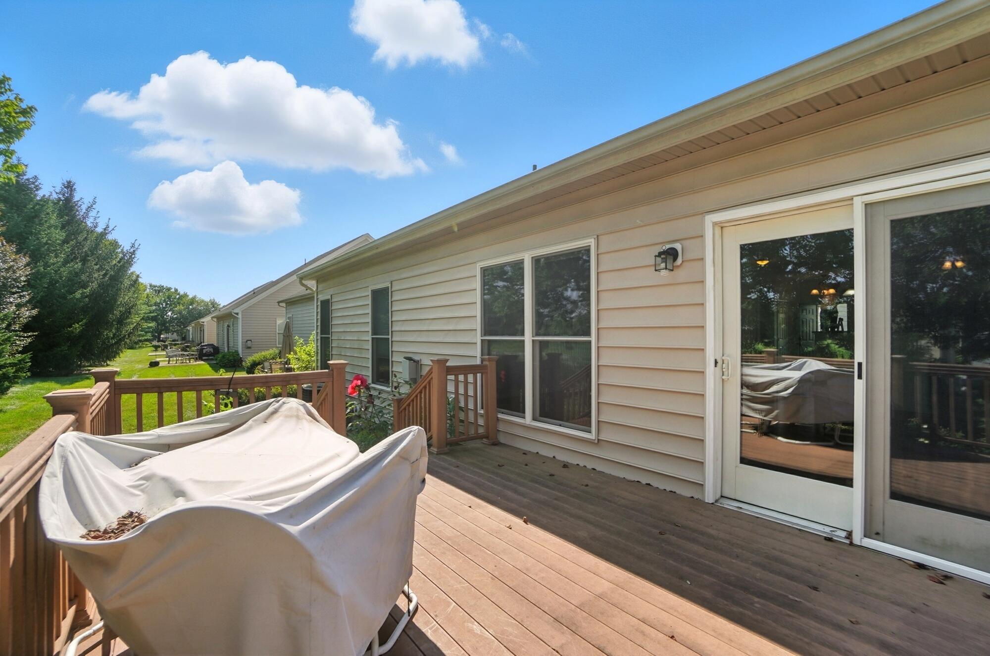 3022 Crabapple Place, 4