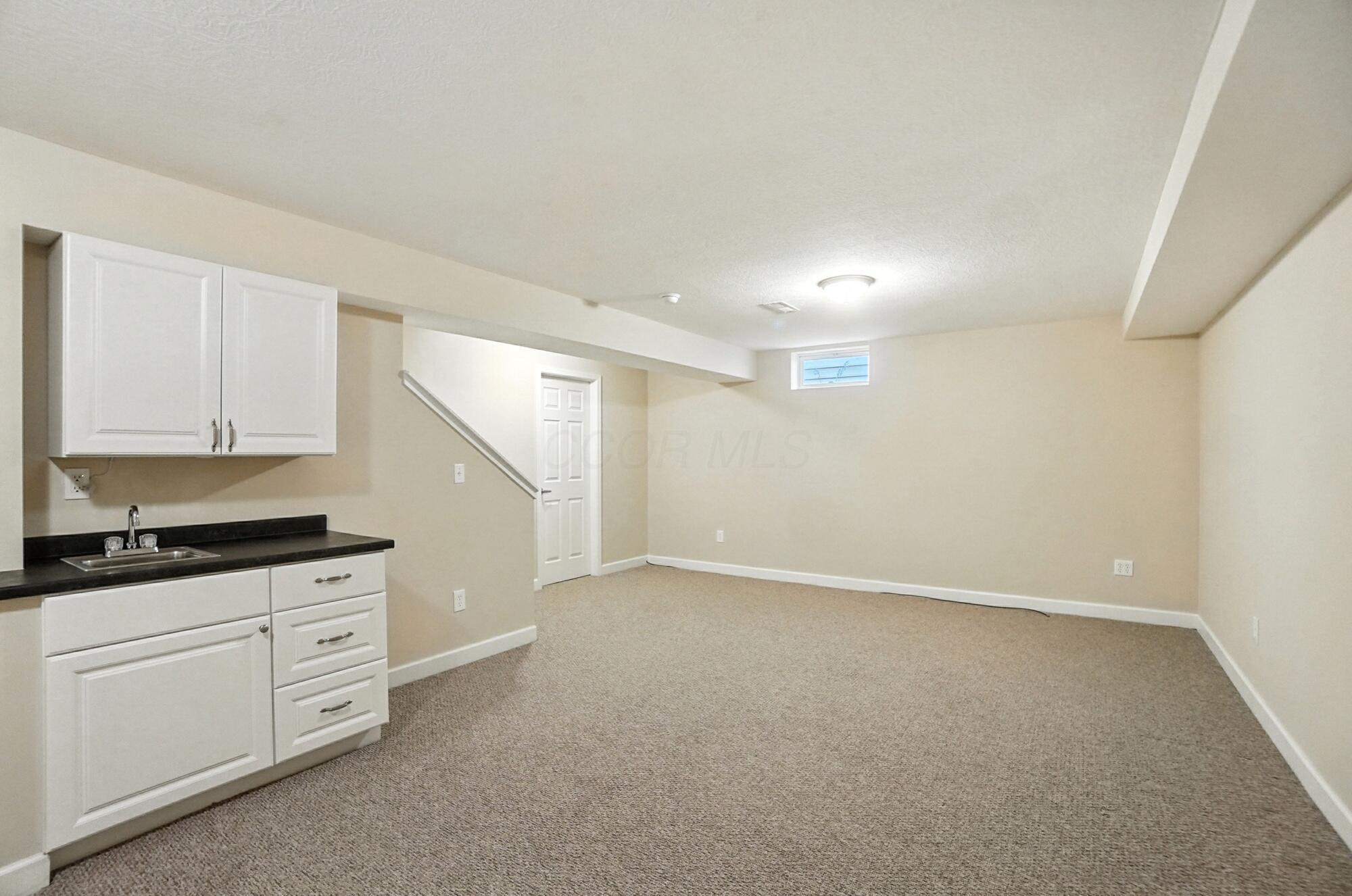 3022 Crabapple Place, 4