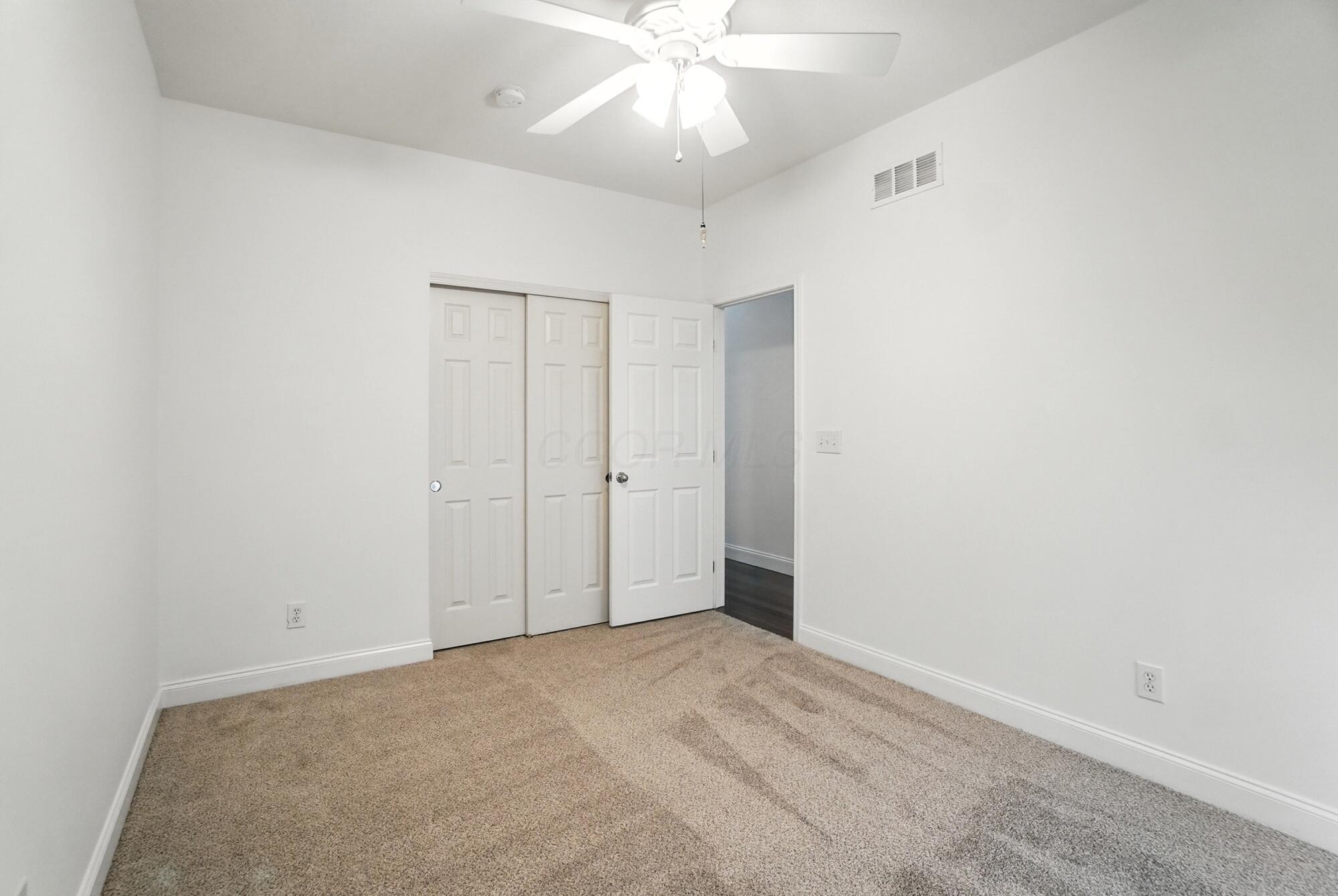 3022 Crabapple Place, 4