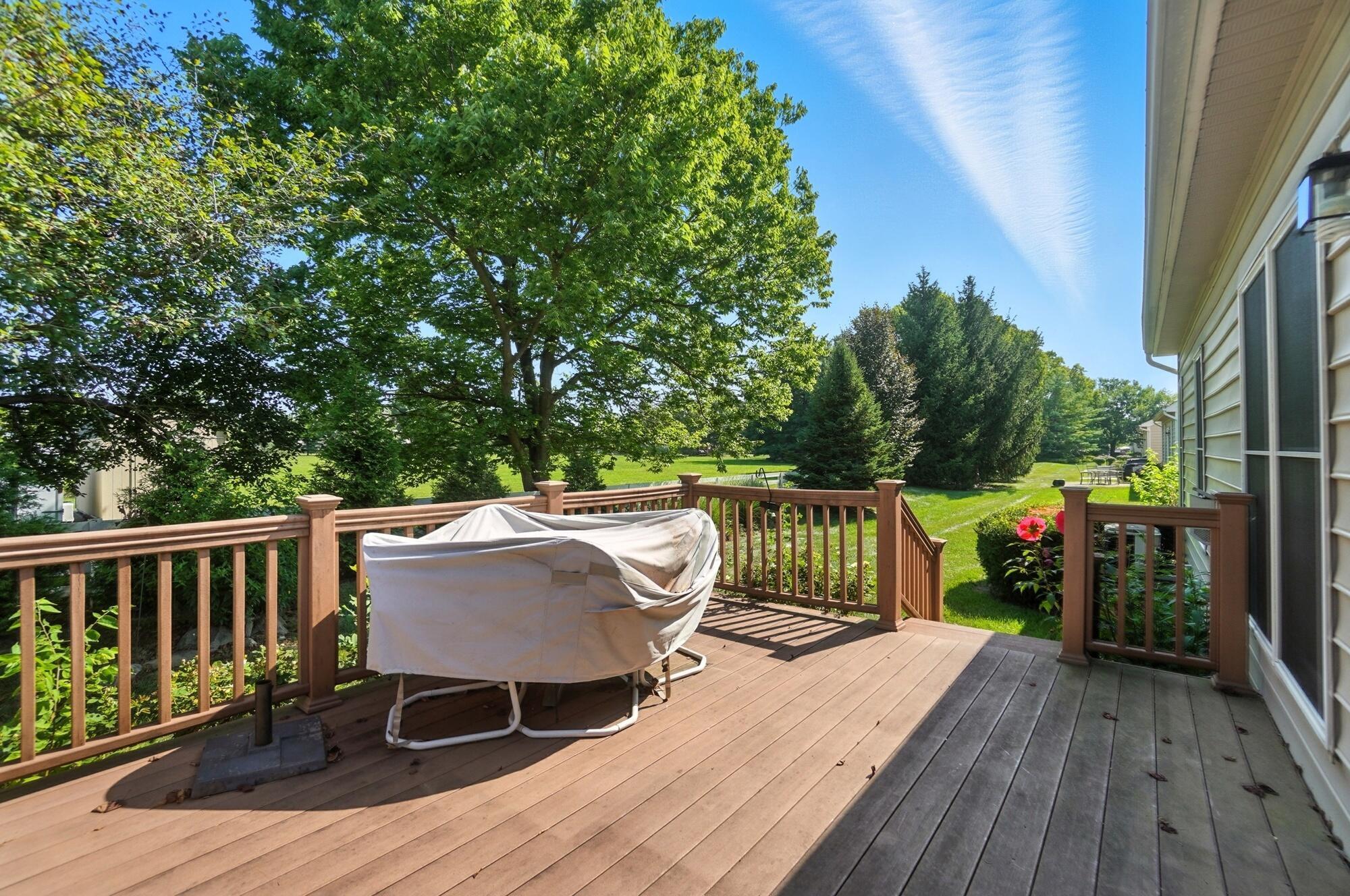 3022 Crabapple Place, 4