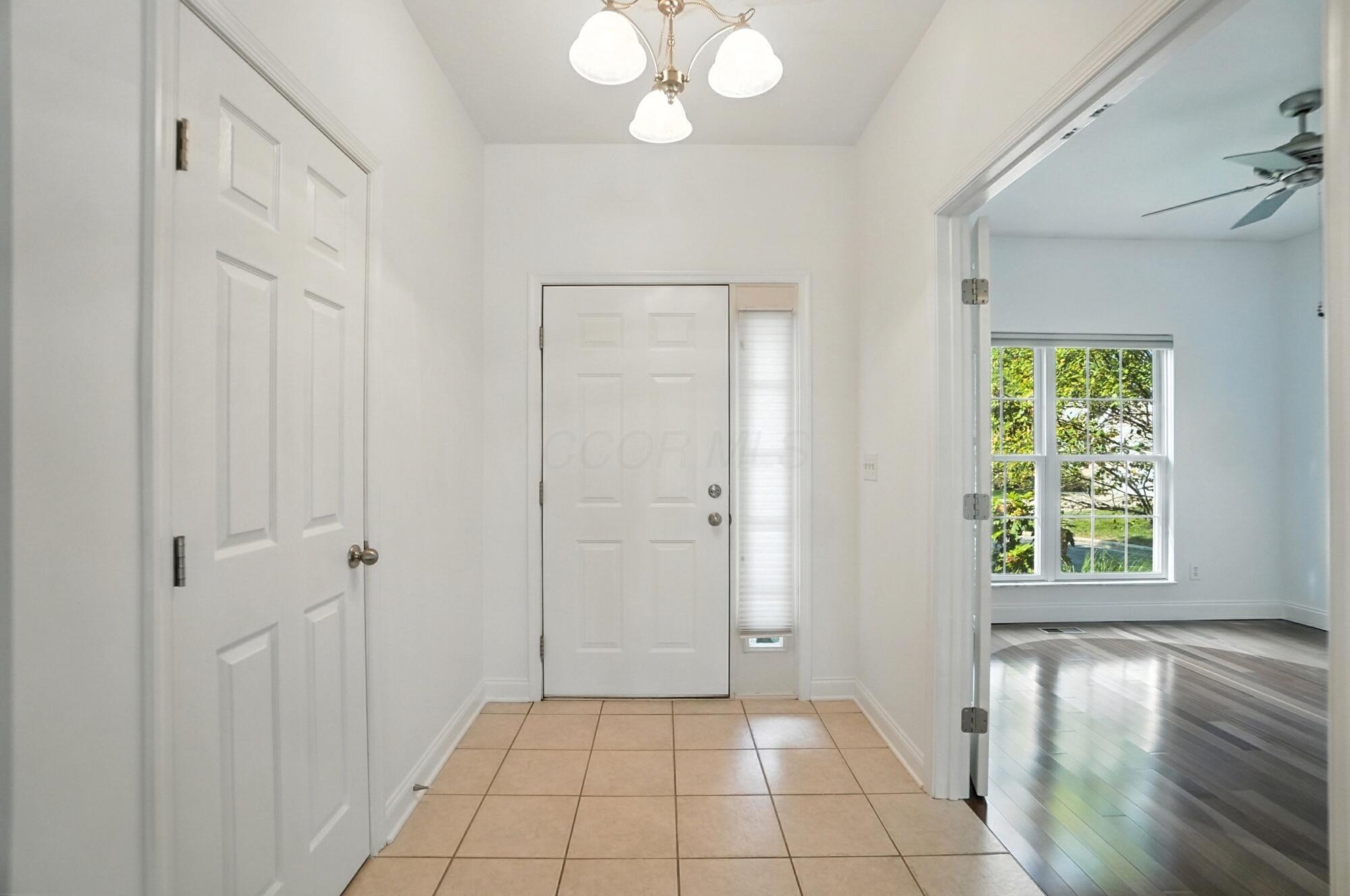 3022 Crabapple Place, 4