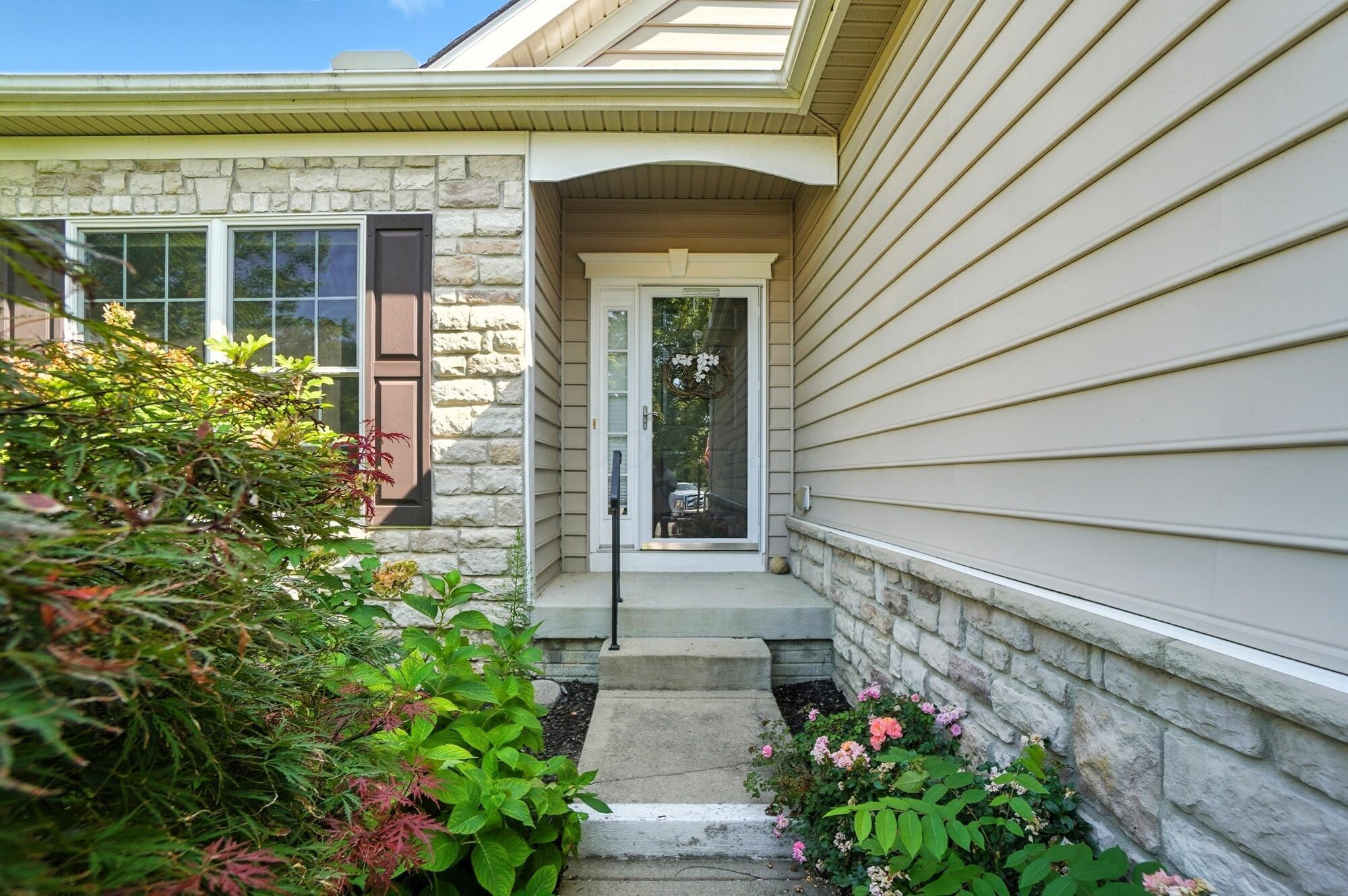 3022 Crabapple Place, 4