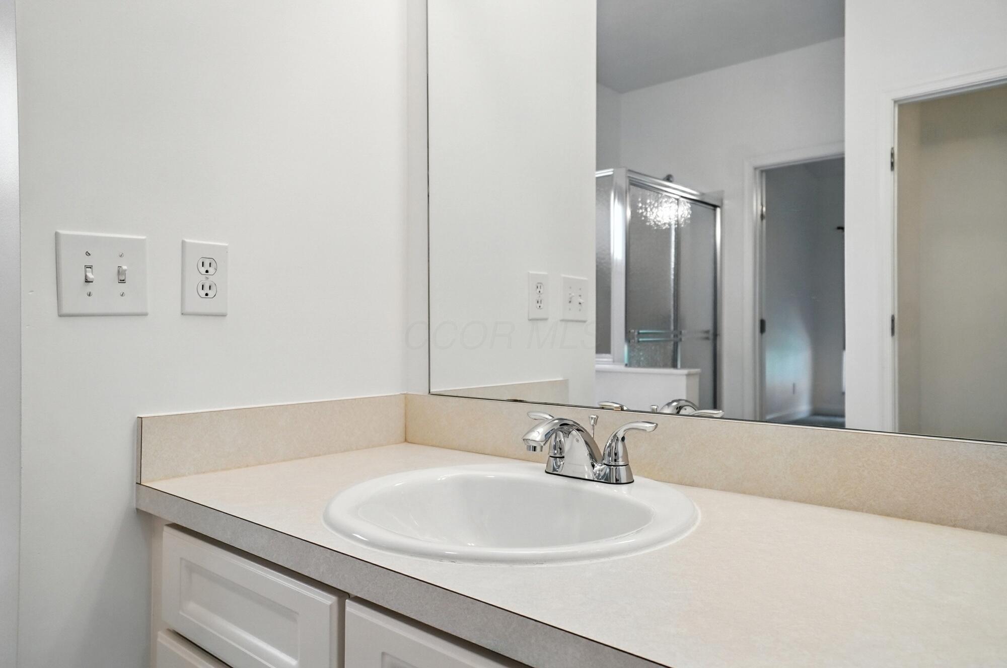 3022 Crabapple Place, 4