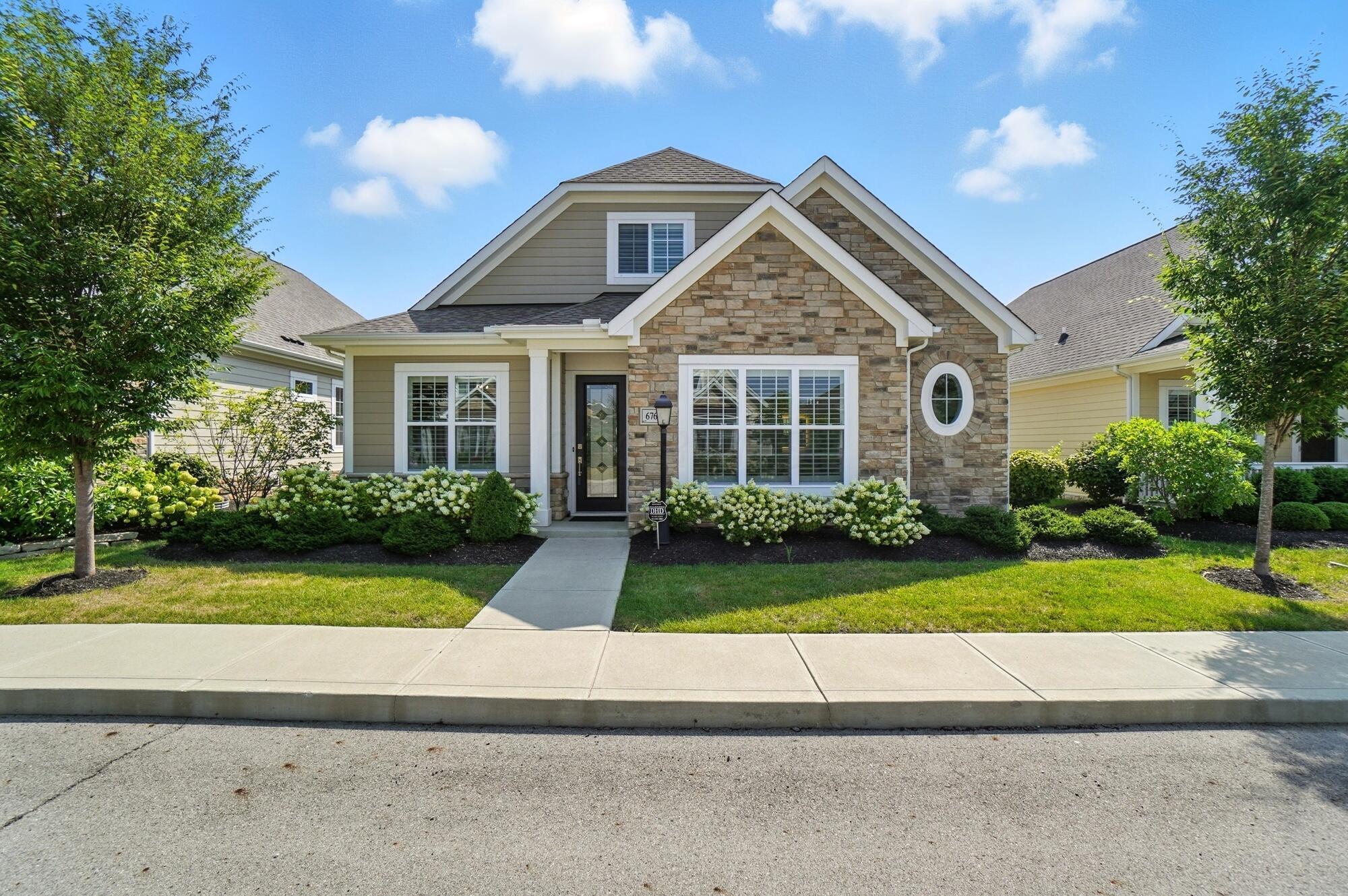 6764 Lloyd Lane, 20