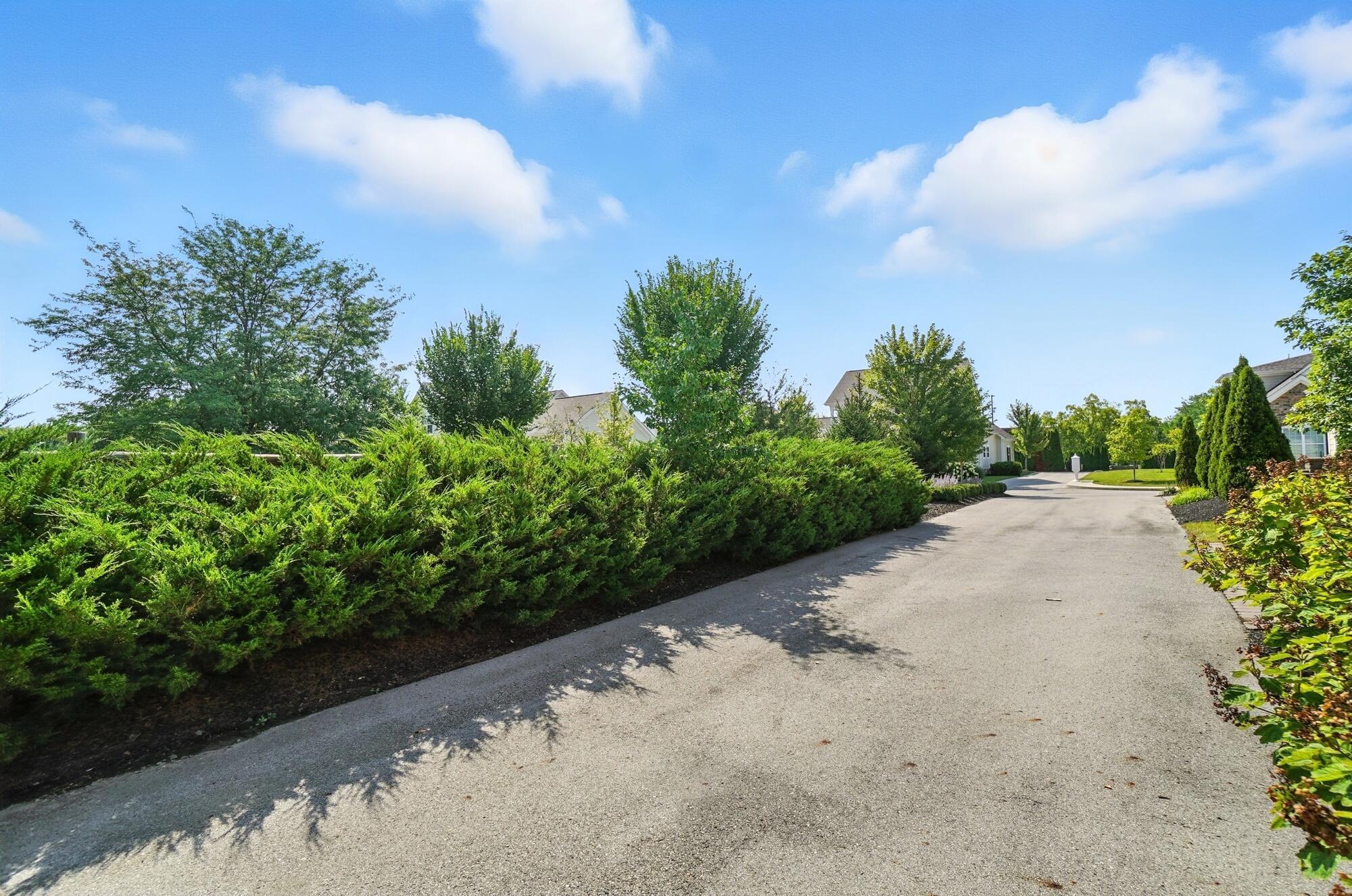 6764 Lloyd Lane, 20