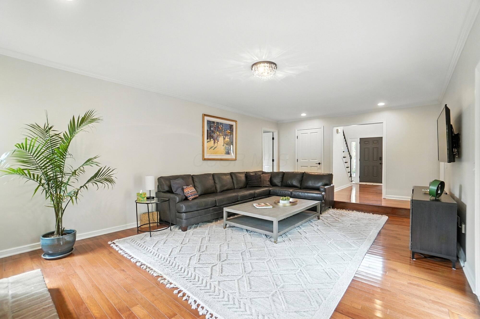 7466 Katesbridge Court