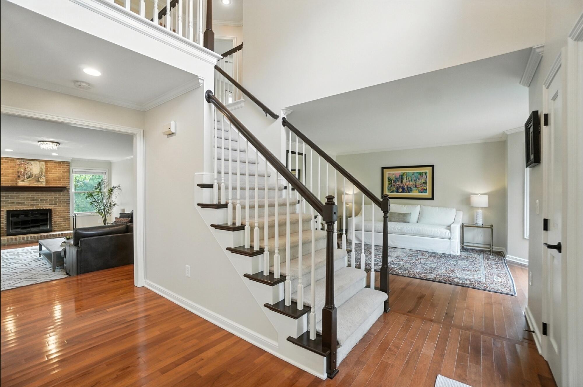 7466 Katesbridge Court