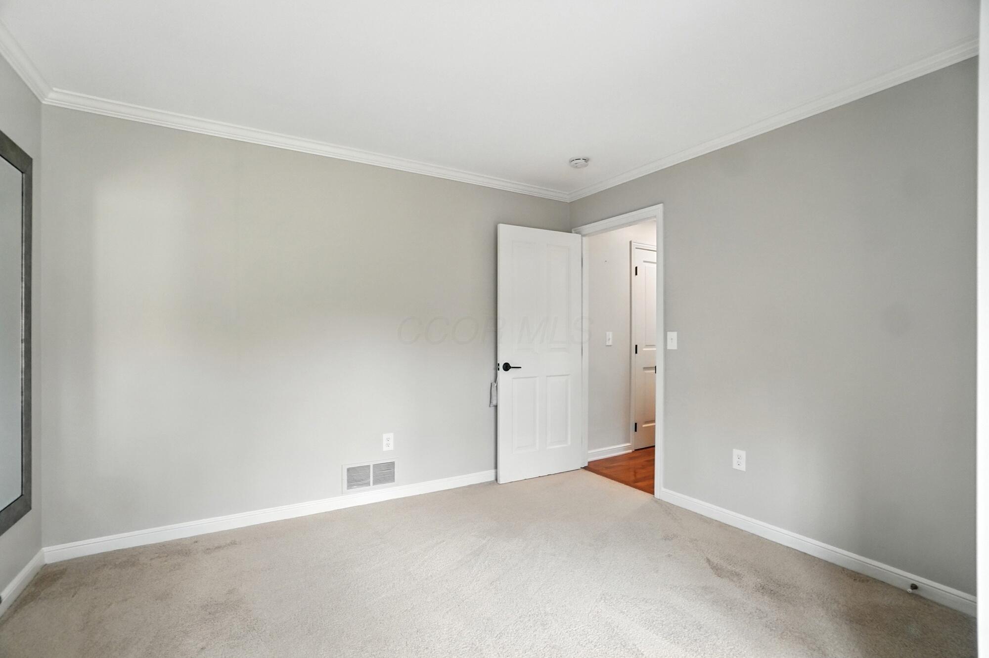 7466 Katesbridge Court