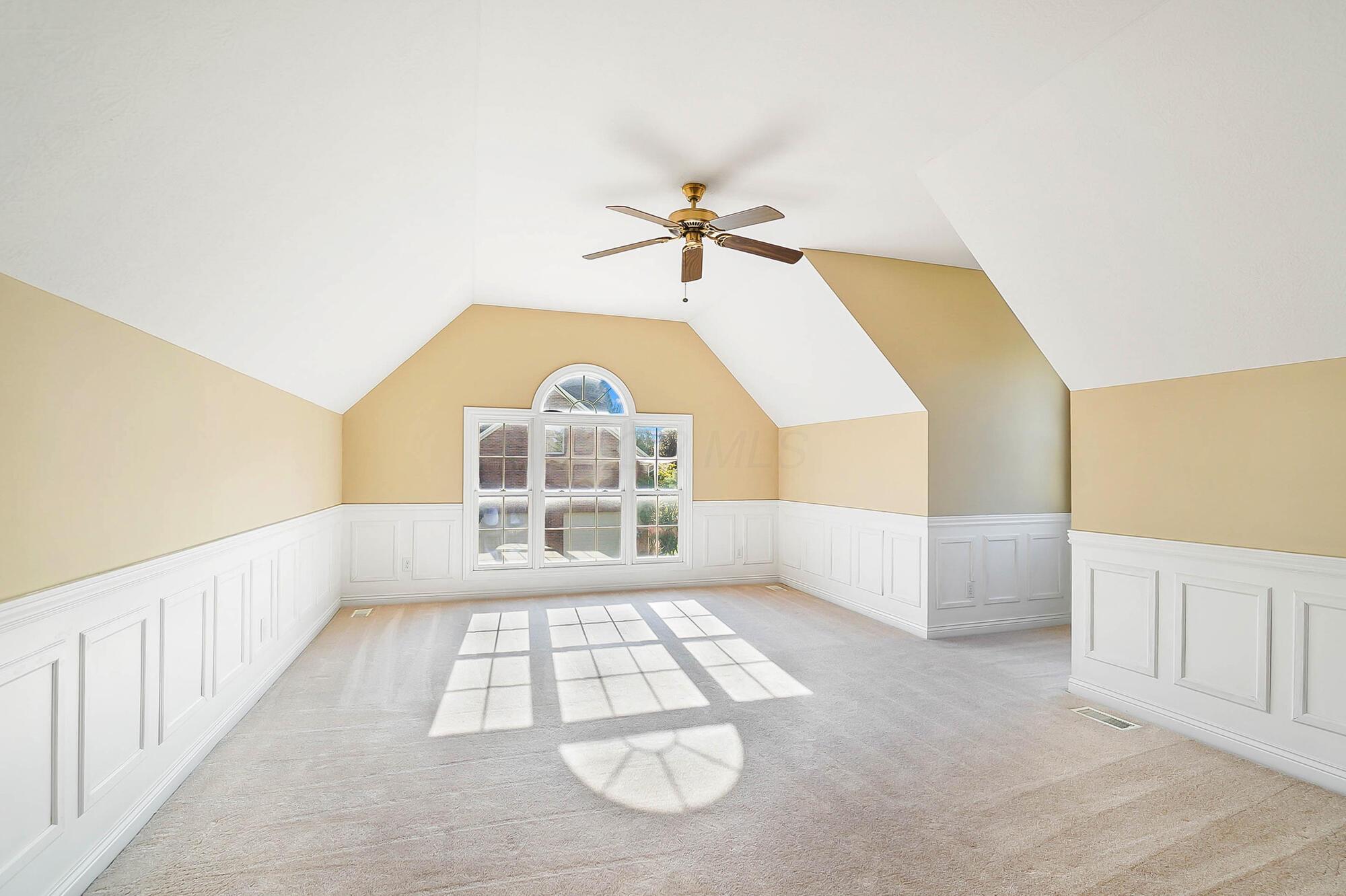 8412 Greenside Drive