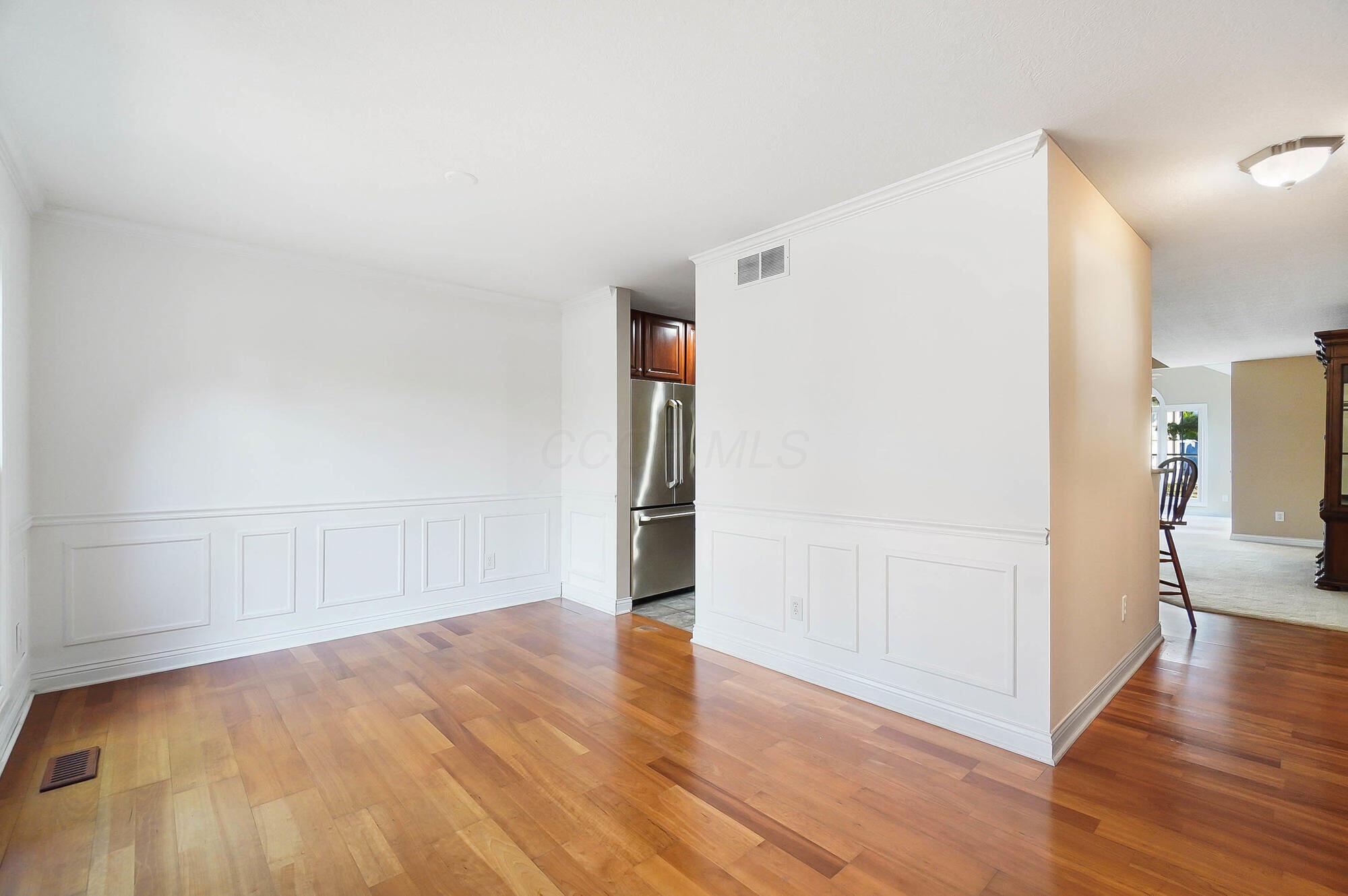 8412 Greenside Drive