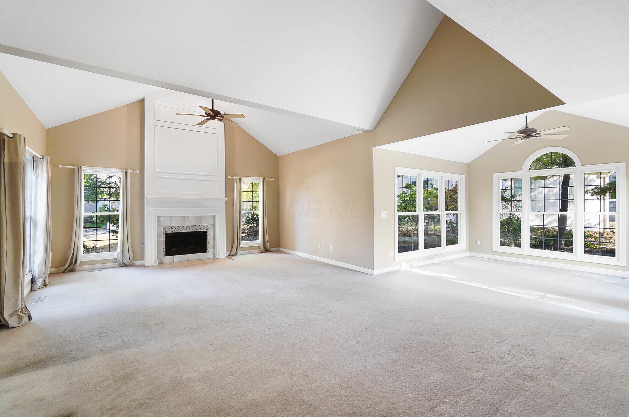 8412 Greenside Drive