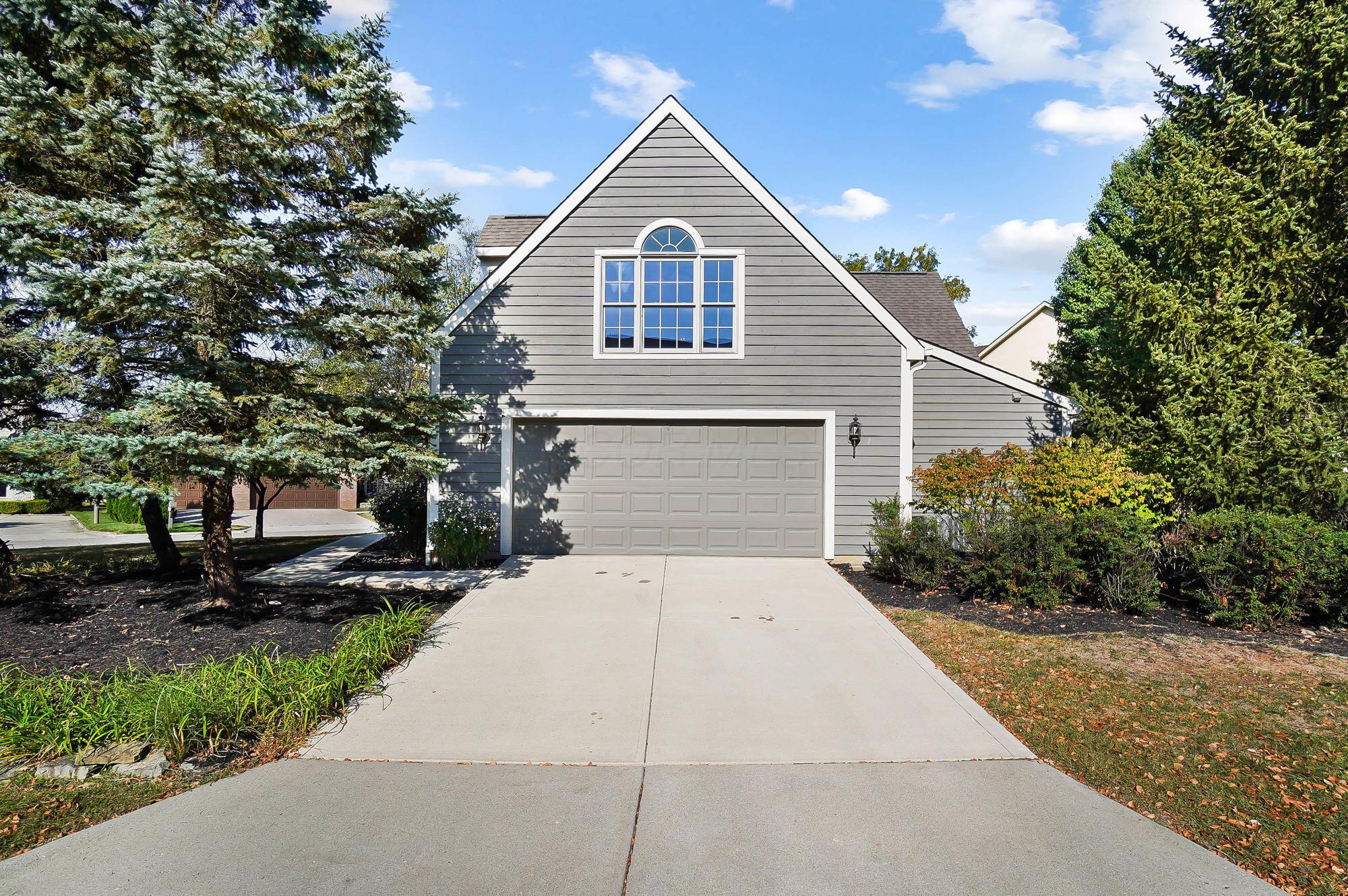 8412 Greenside Drive