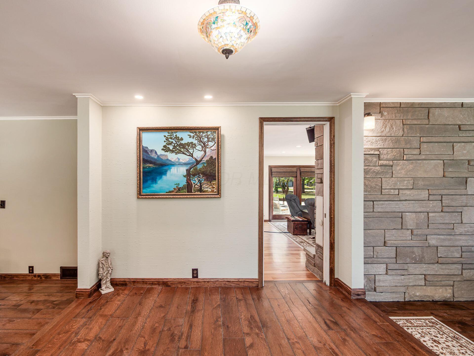 858 Vernon Heights Circle