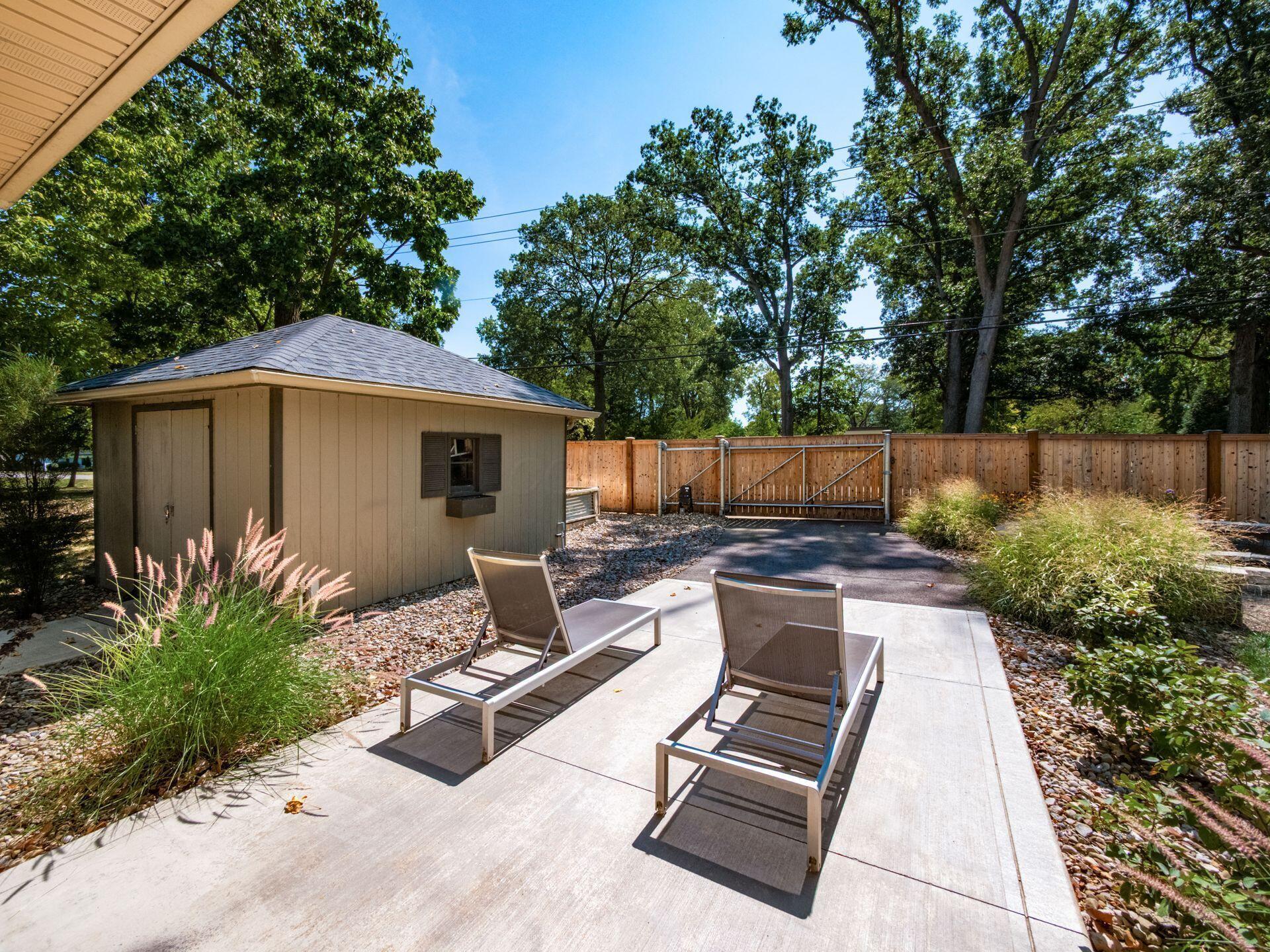 858 Vernon Heights Circle