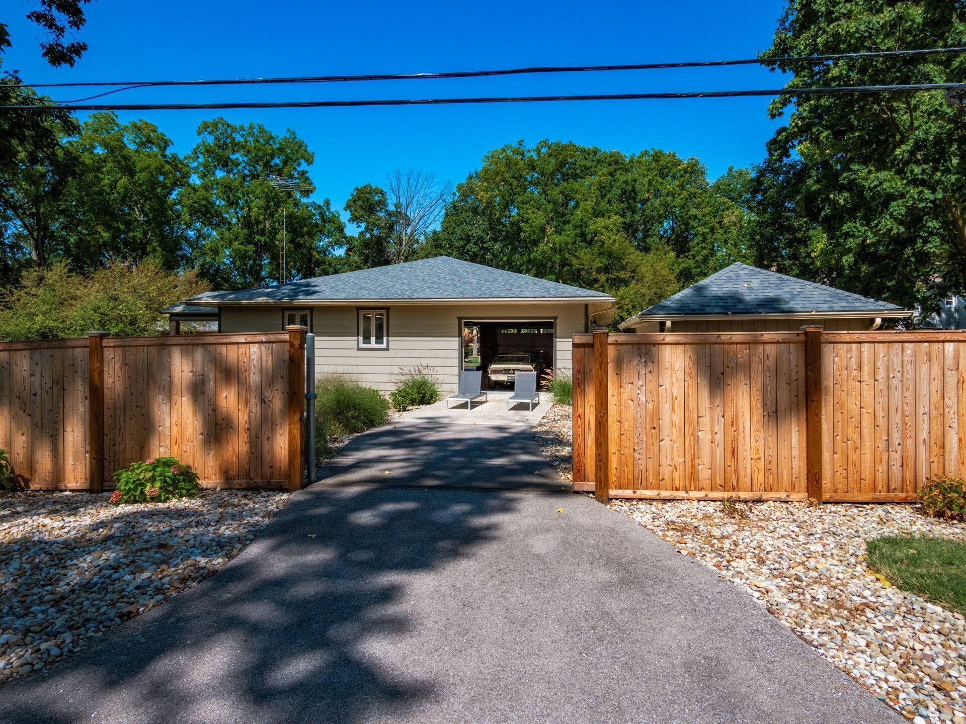 858 Vernon Heights Circle