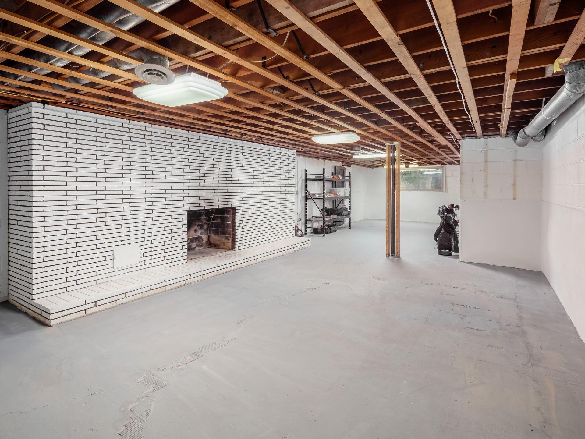 858 Vernon Heights Circle