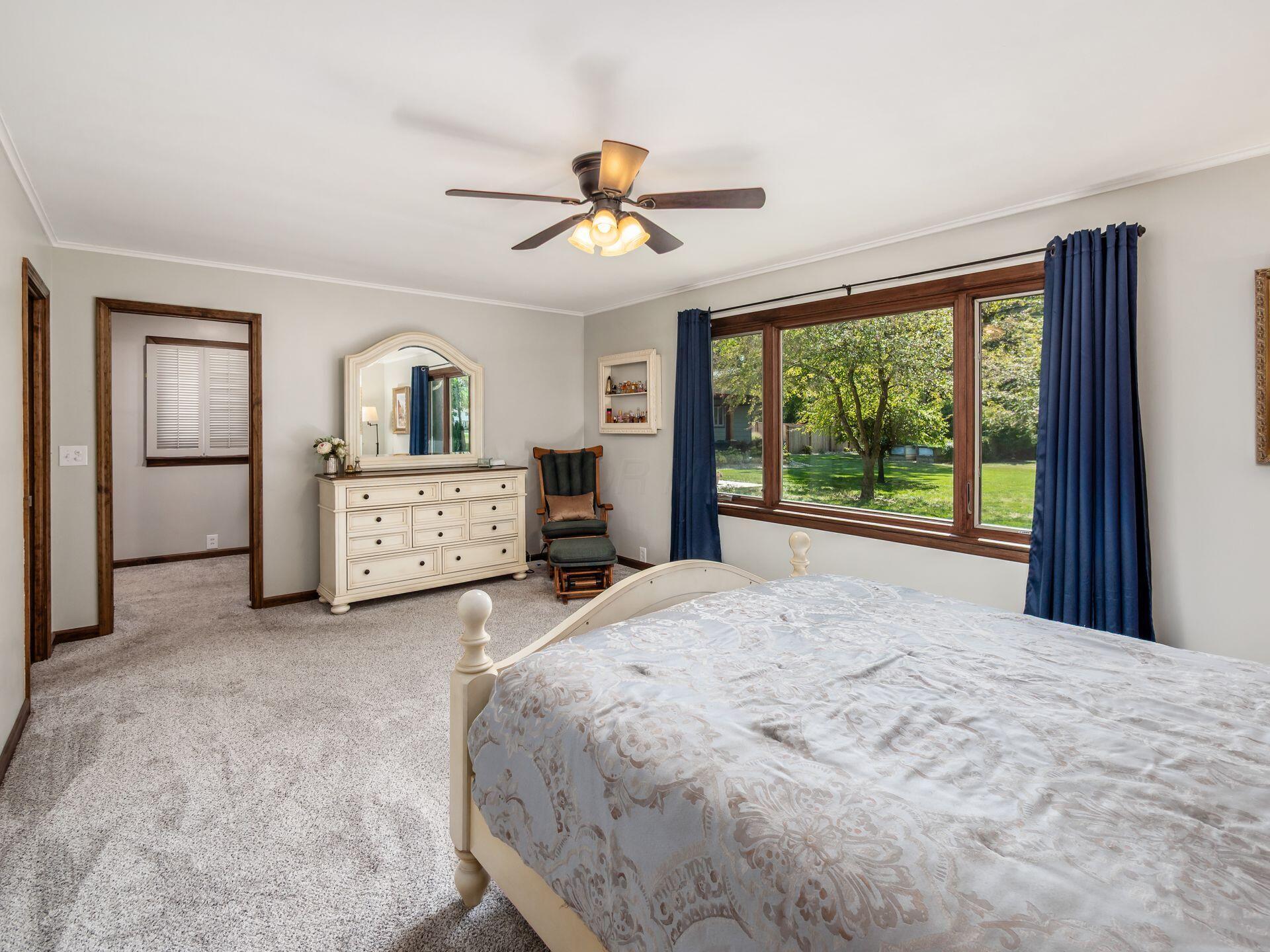 858 Vernon Heights Circle