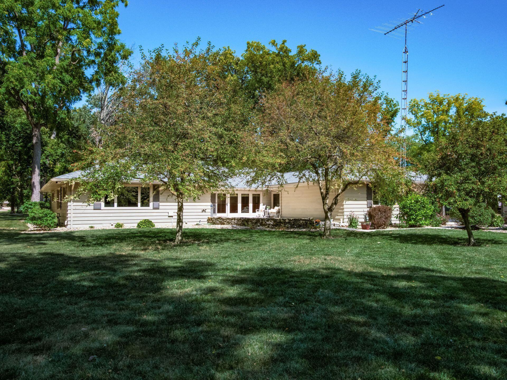 858 Vernon Heights Circle