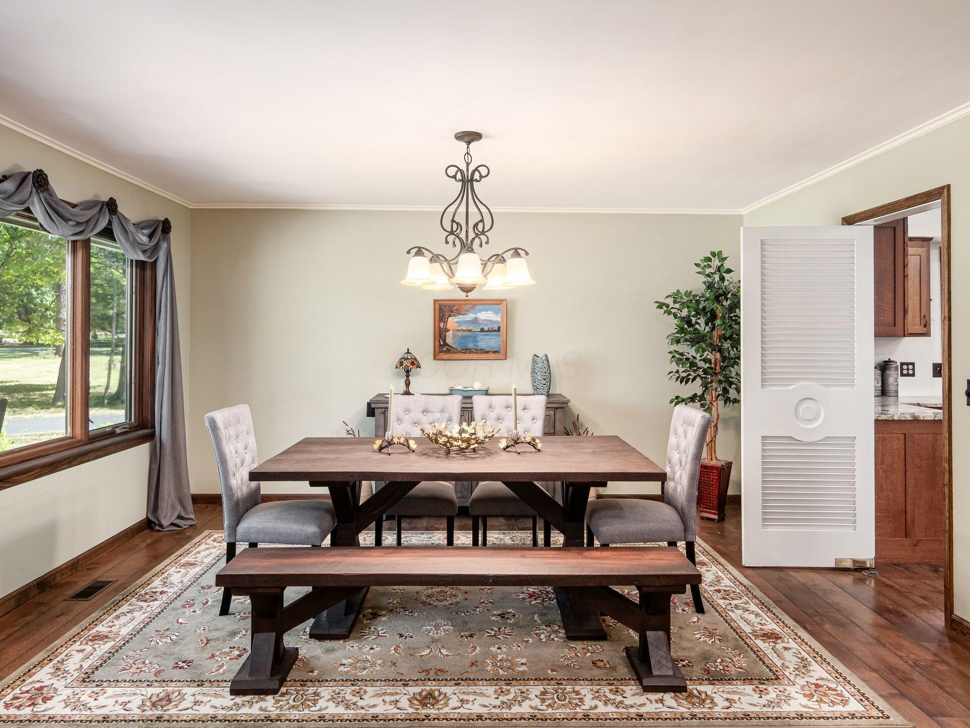 858 Vernon Heights Circle