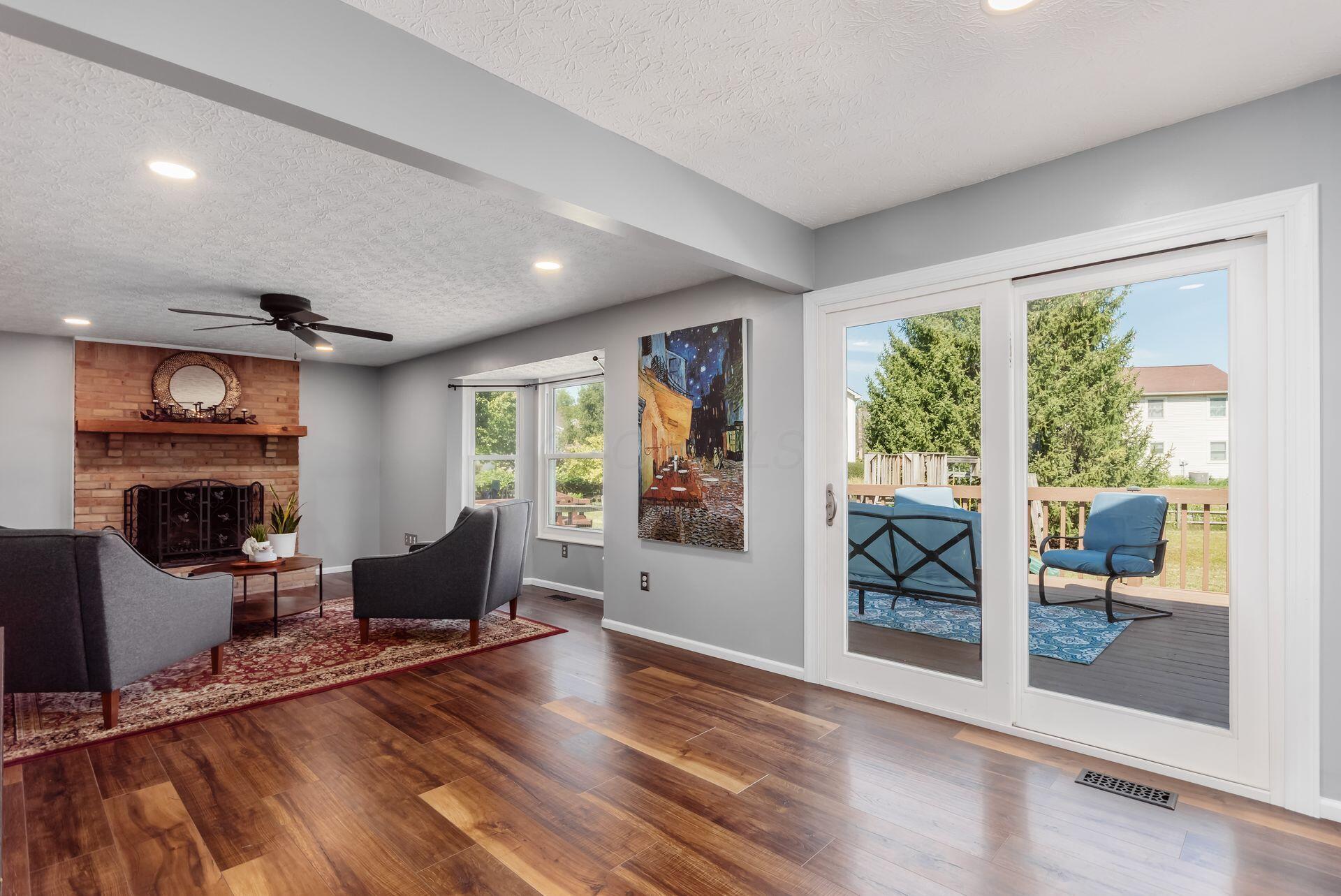 3876 Tweedsmuir Drive