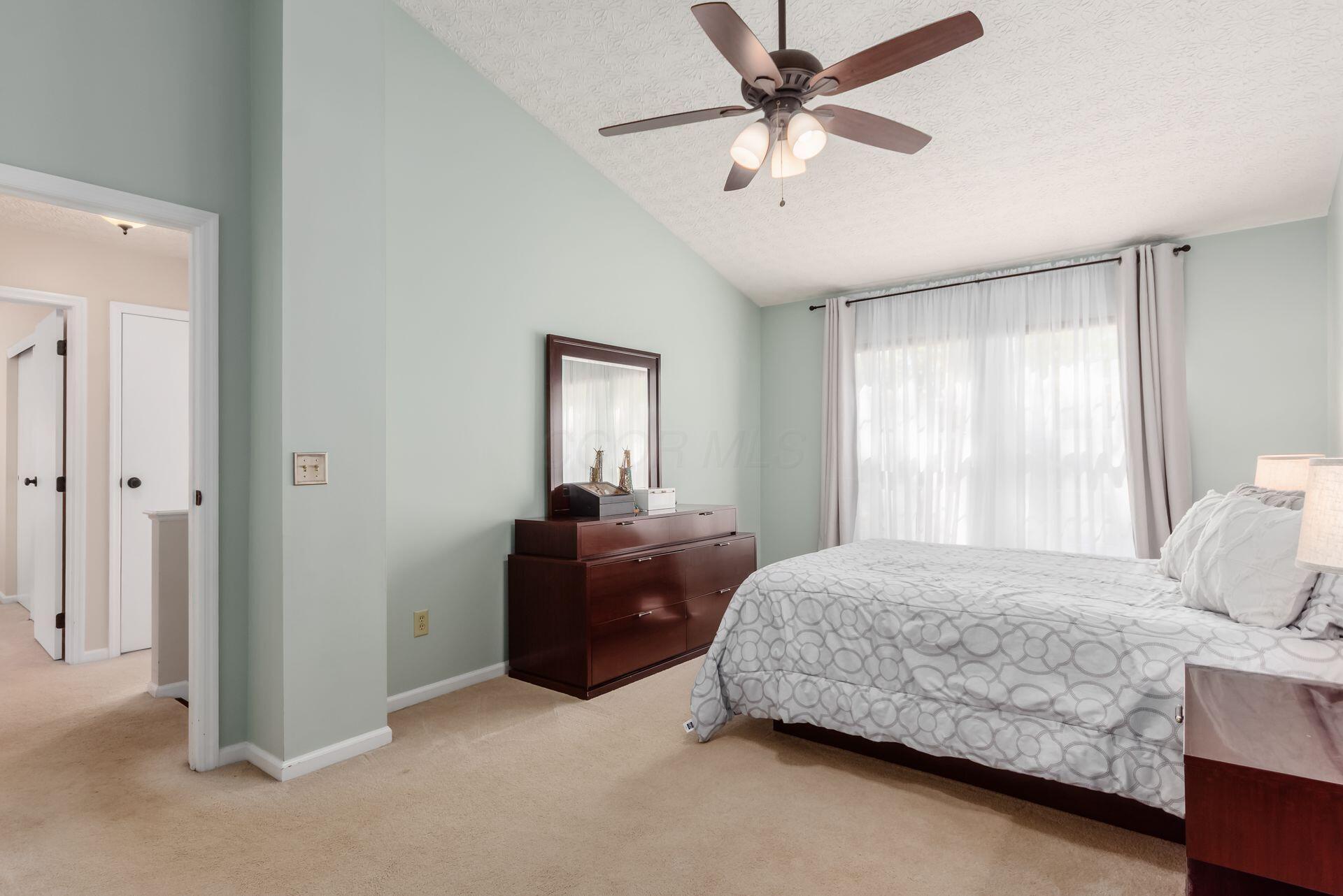 3876 Tweedsmuir Drive