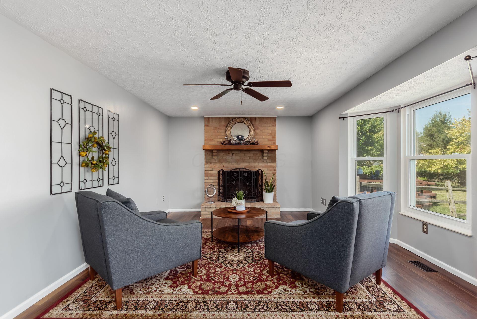 3876 Tweedsmuir Drive