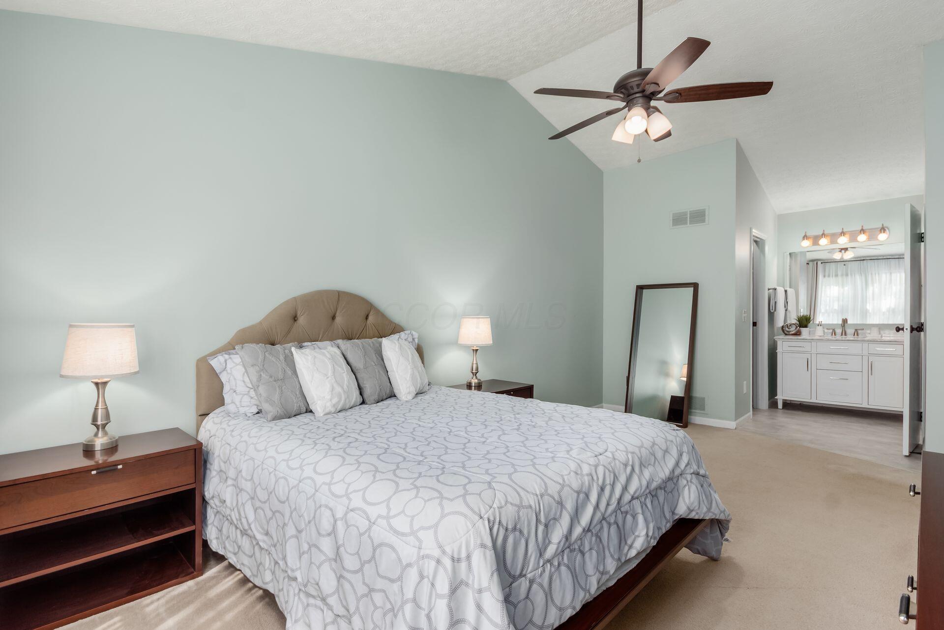 3876 Tweedsmuir Drive