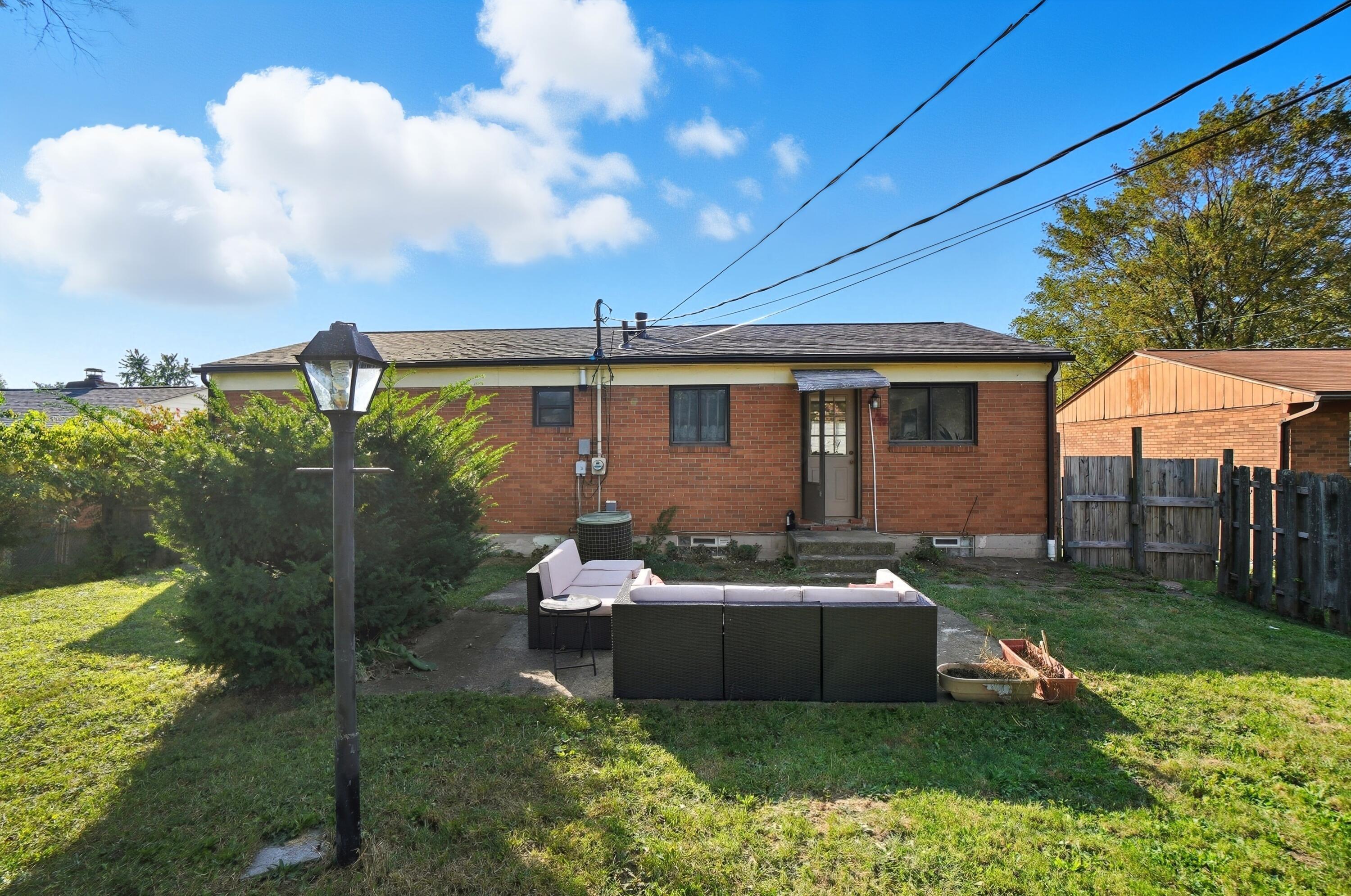 5462 Roche Drive
