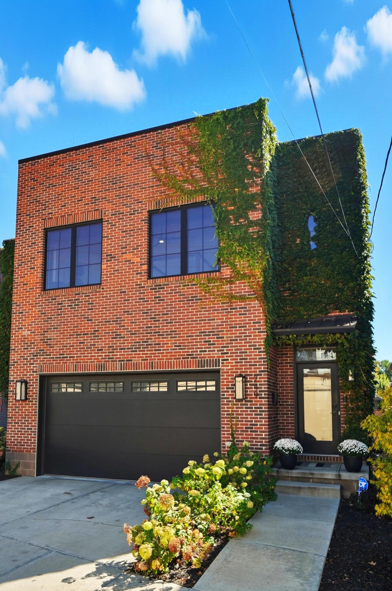 249 E Greenwood Avenue