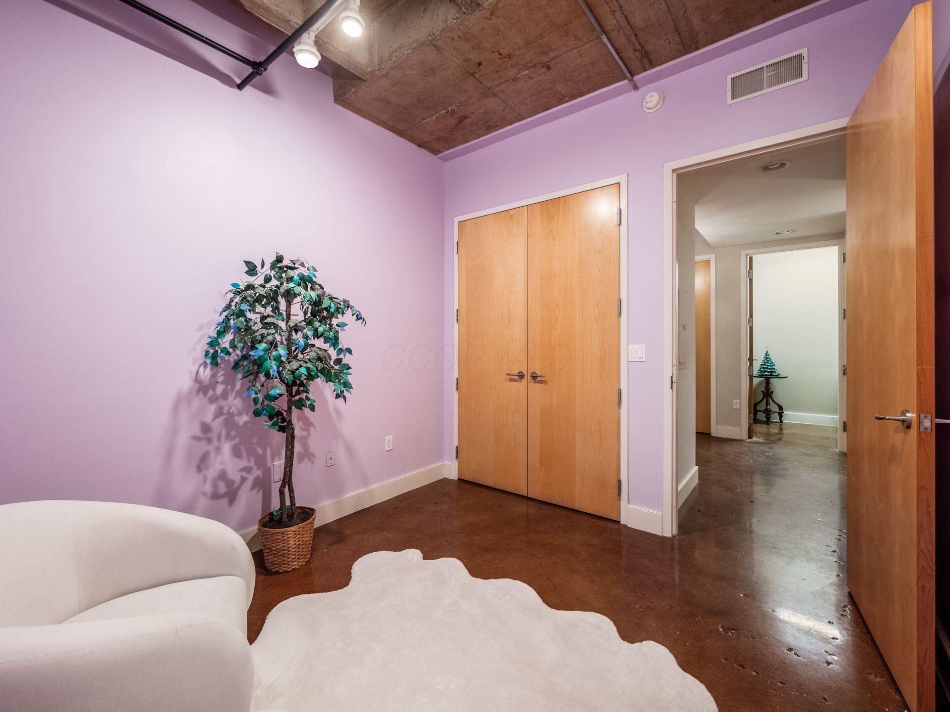 199 S 5th Street, 405