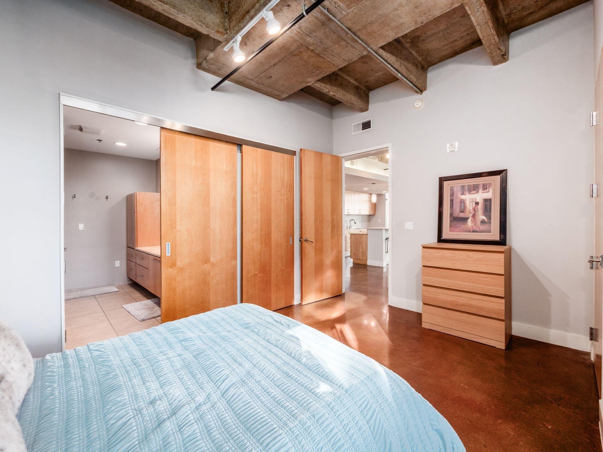 199 S 5th Street, 405