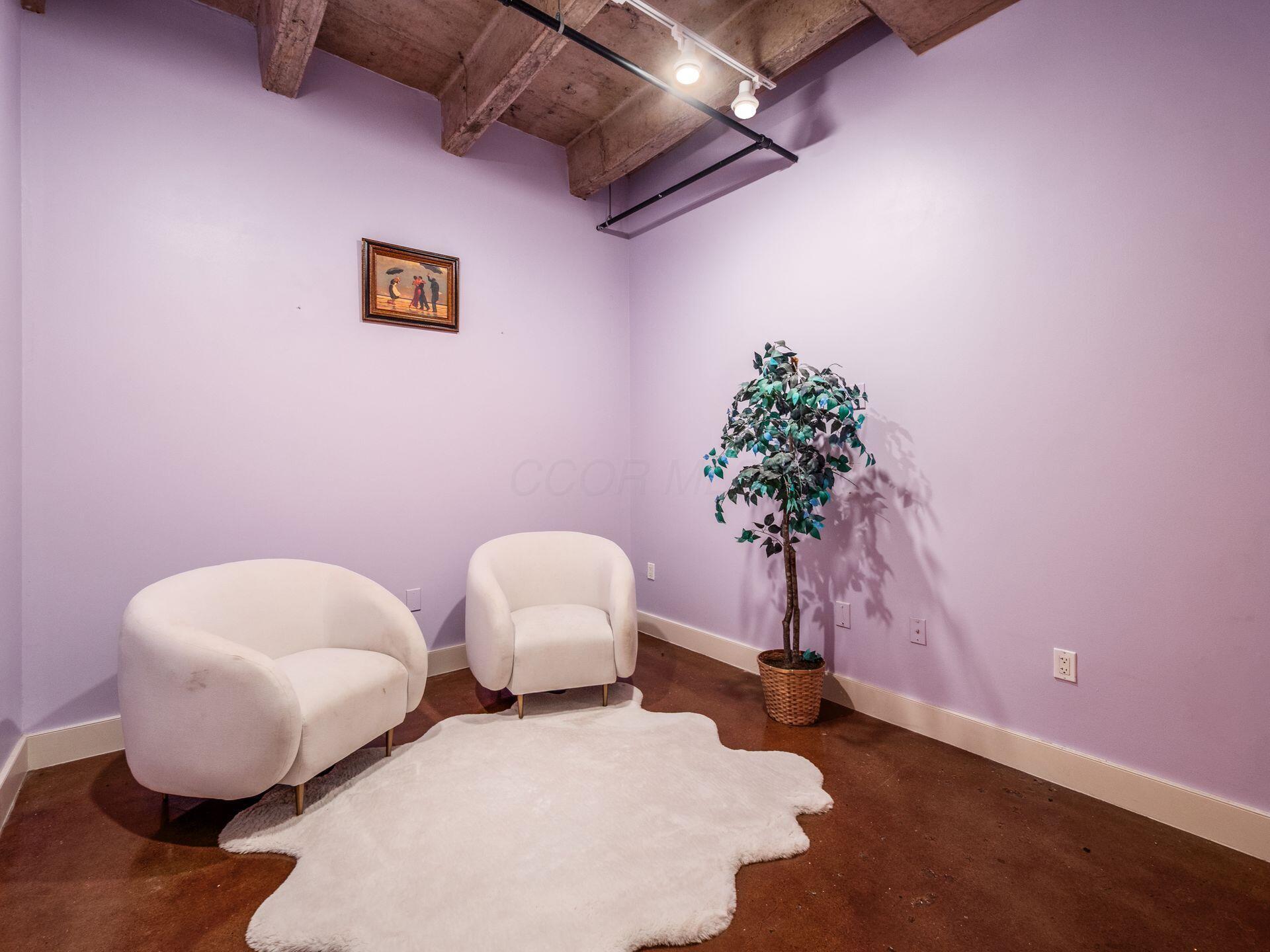 199 S 5th Street, 405