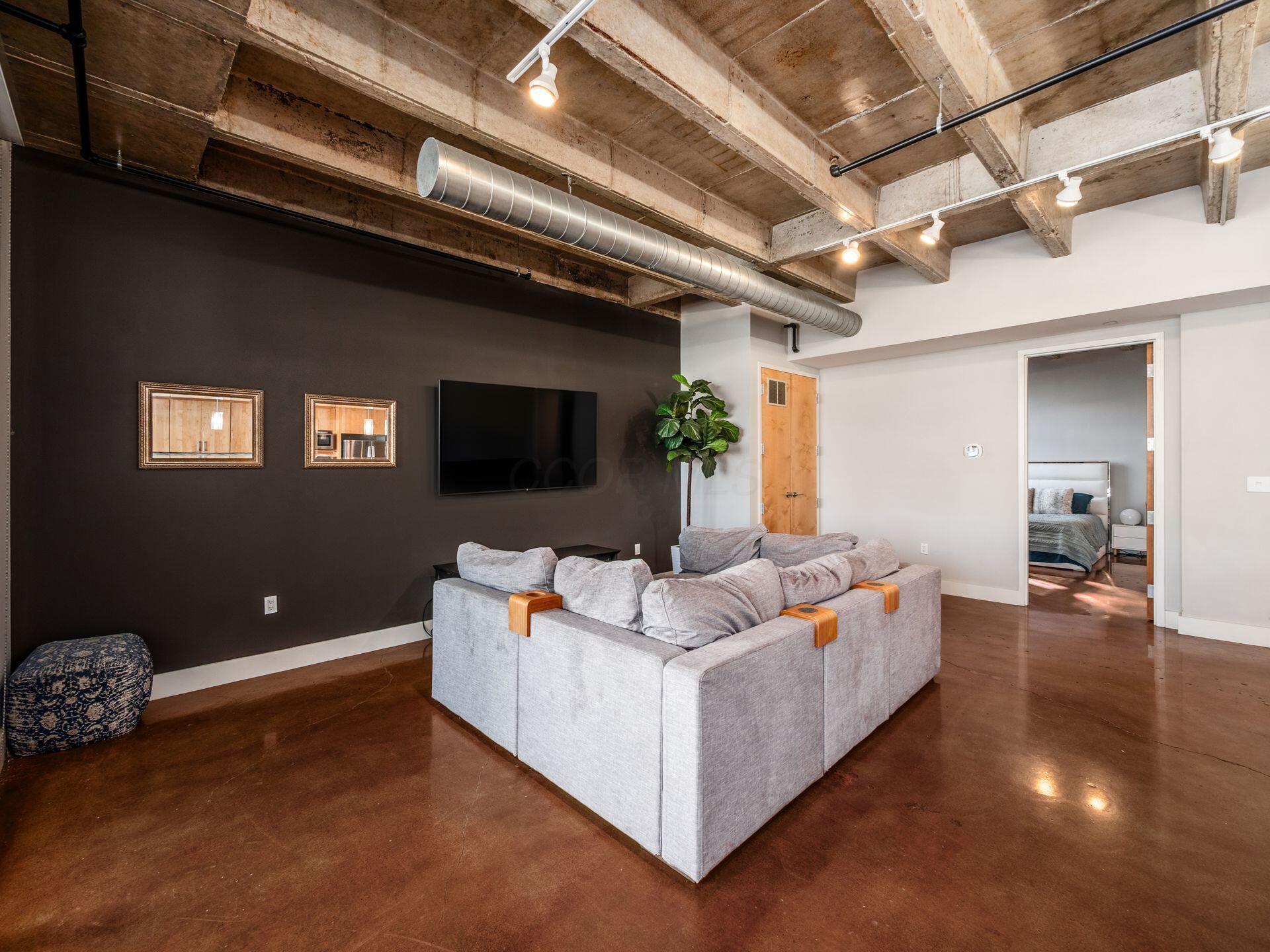 199 S 5th Street, 405