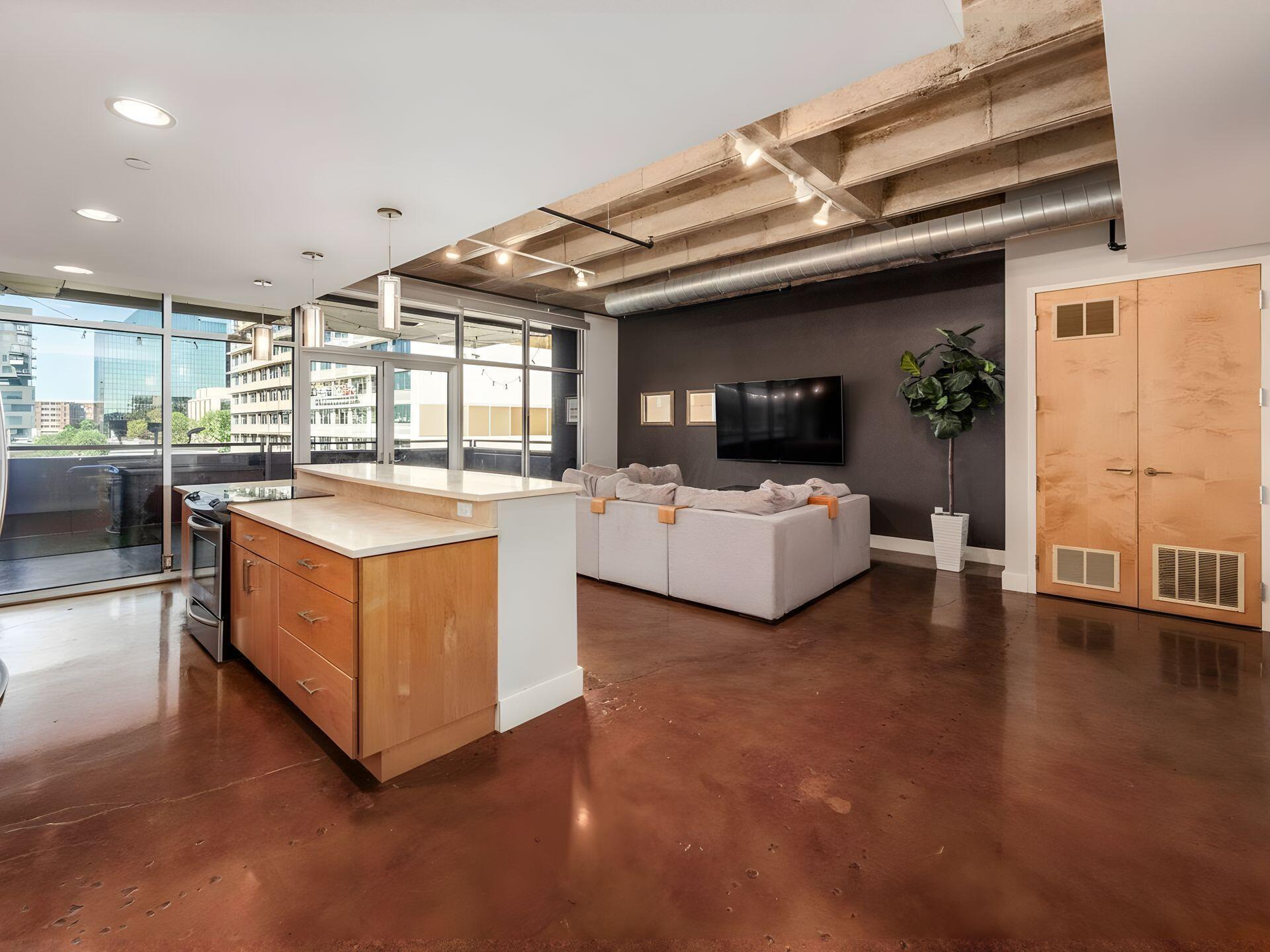 199 S 5th Street, 405