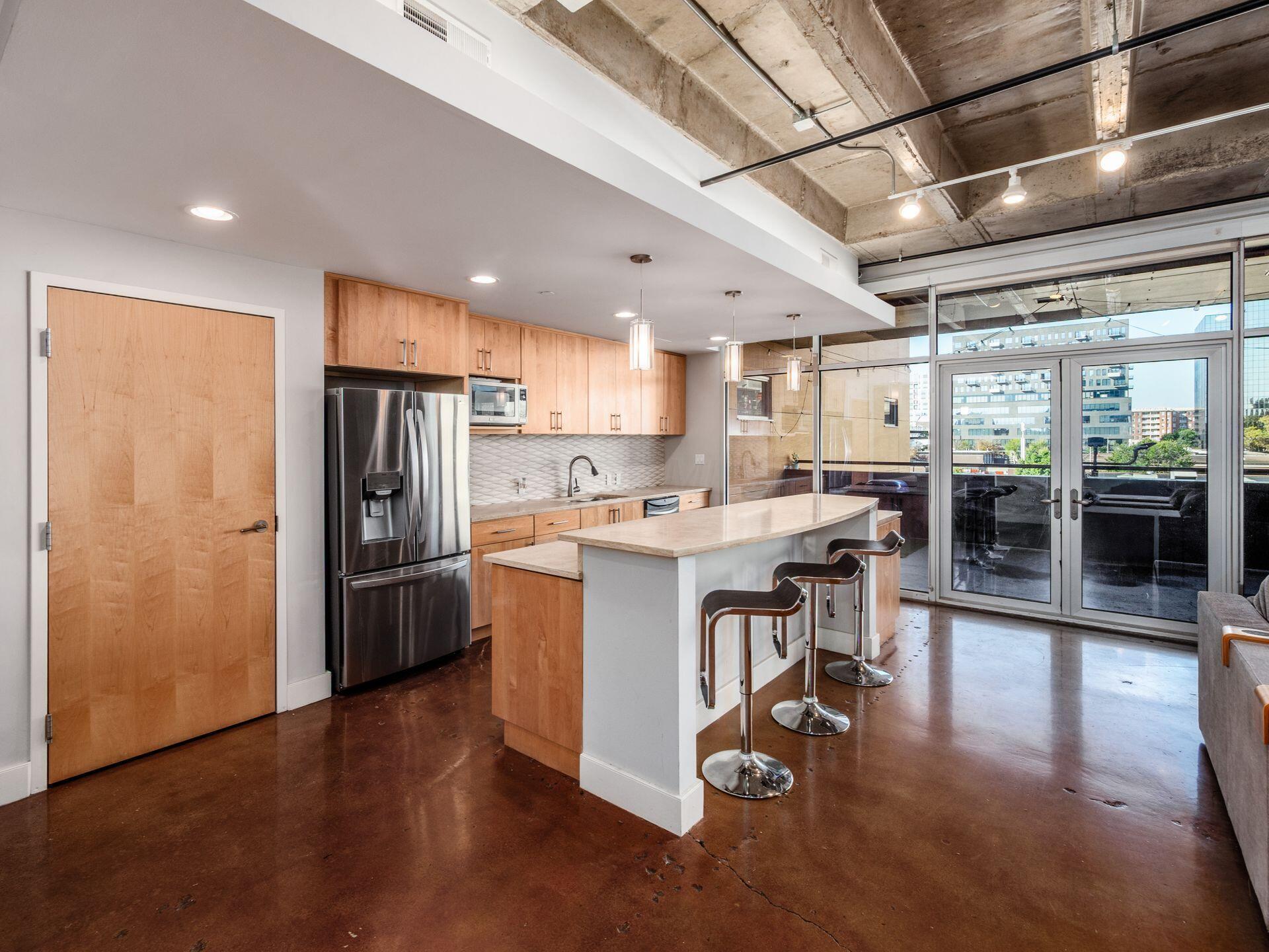 199 S 5th Street, 405