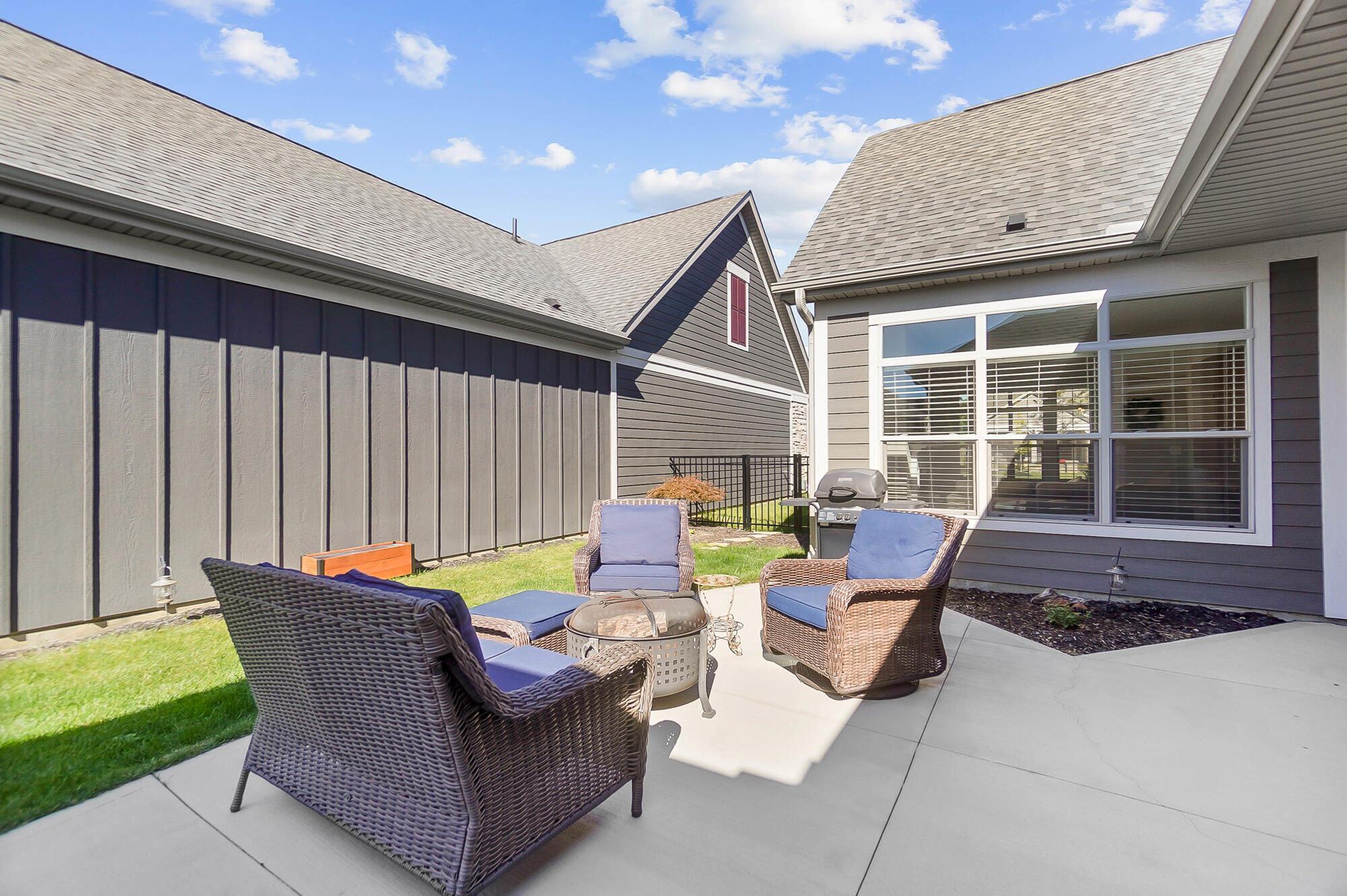 510 Garden Gate Lane, Lewis Center