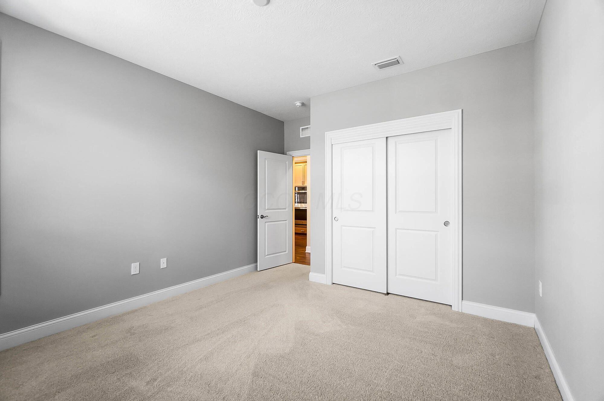 510 Garden Gate Lane, Lewis Center
