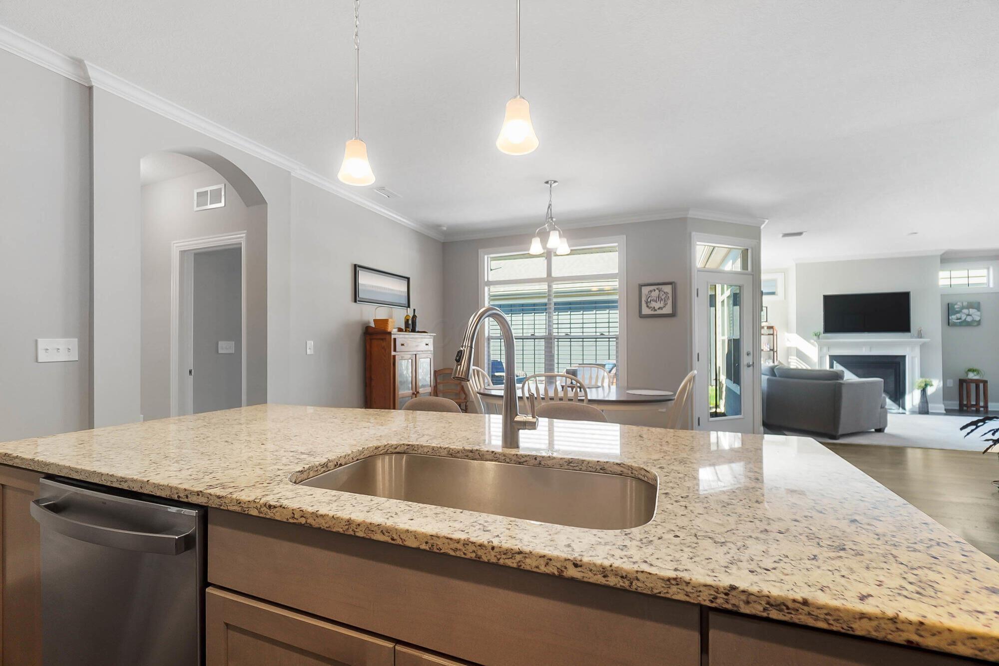 510 Garden Gate Lane, Lewis Center