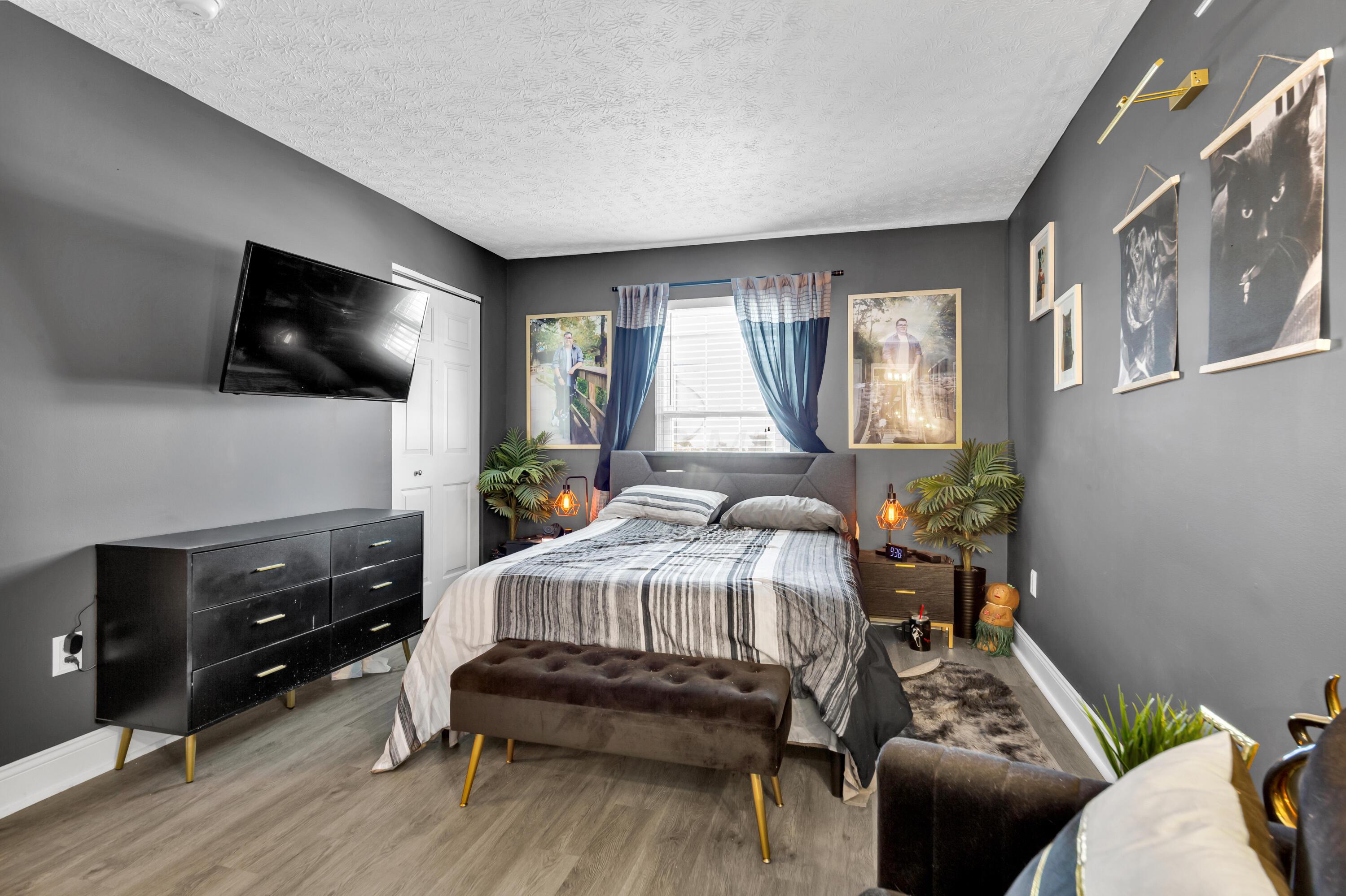 5488 Cedar Spring, Columbus