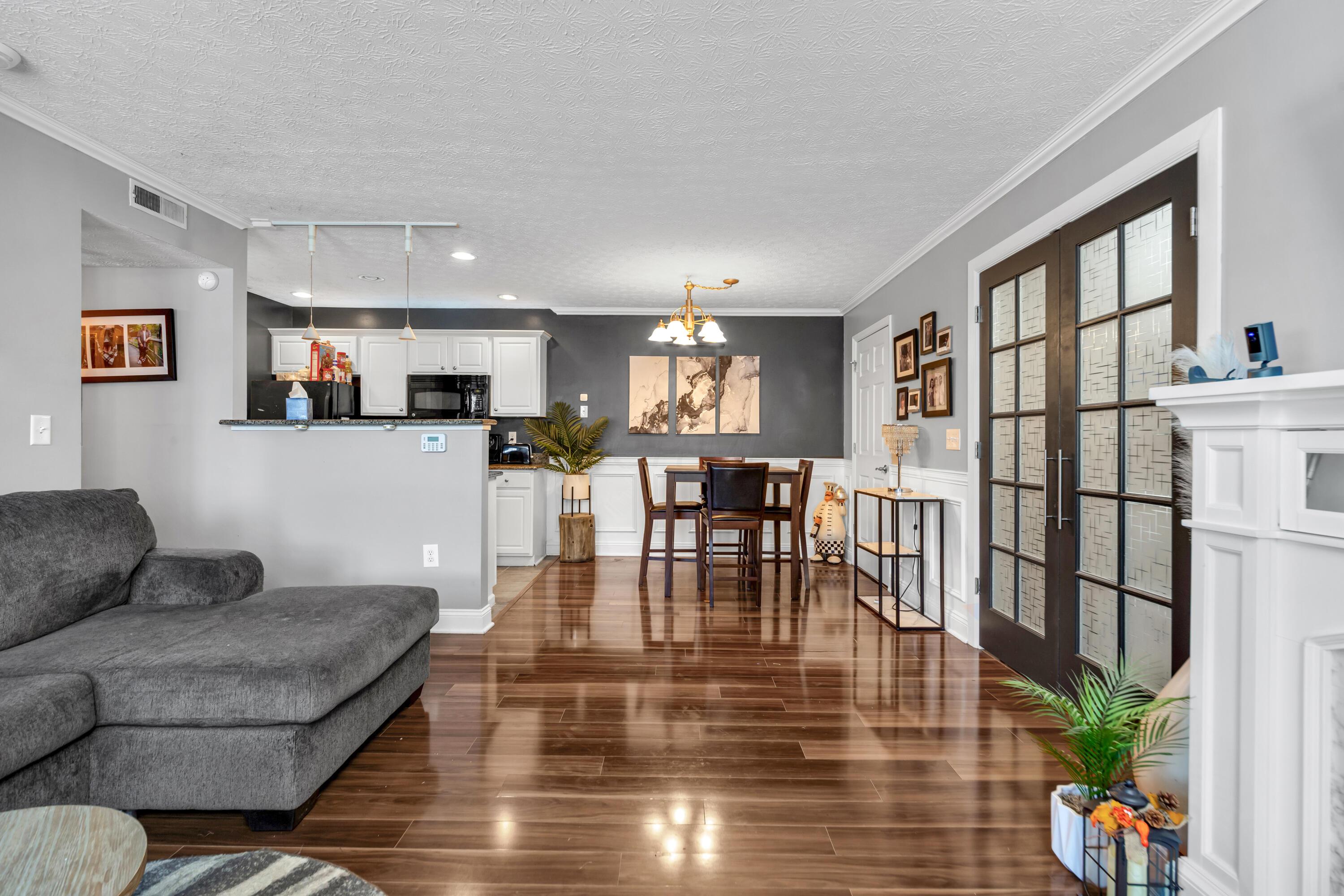 5488 Cedar Spring, Columbus